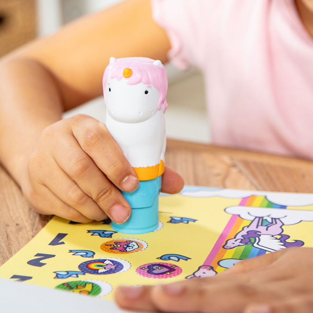Melissa & Doug. Sticker WOW: Набір з блокноту та штампу з наліпками «Єдиноріг»