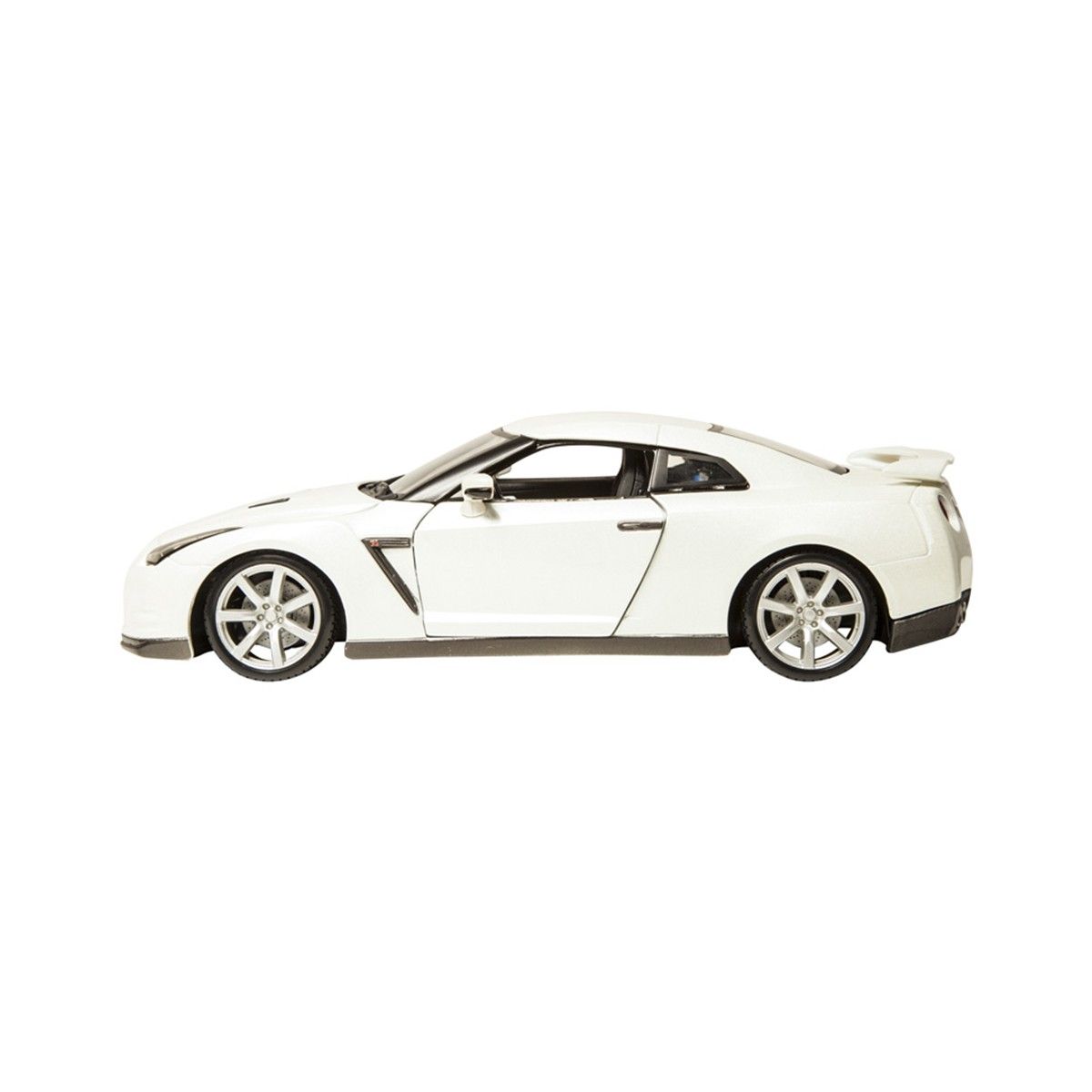 Автомодель - NISSAN GT-R (асорті червоний, білий металік, 1:24)