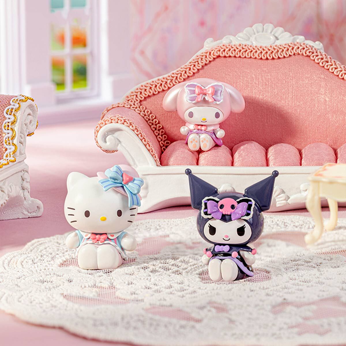 Фігурка-сюрприз POP TOP SANRIO – ЕЛЕГАНТНІ ПАНЯНКИ (в ас.)