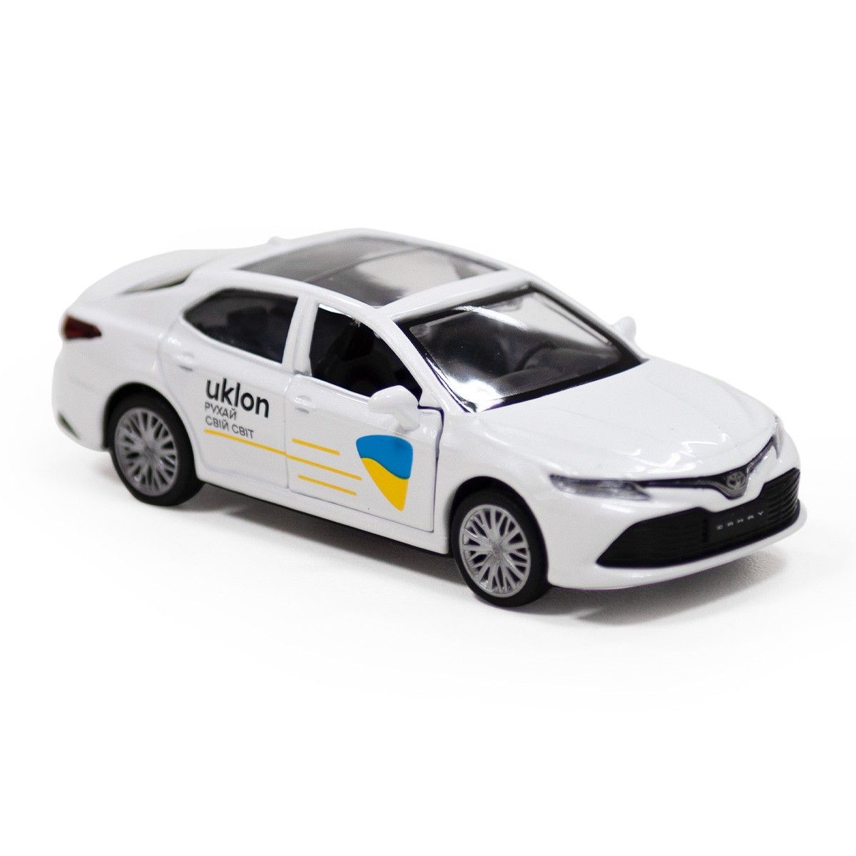 Автомодель - TOYOTA CAMRY UKLON (білий)