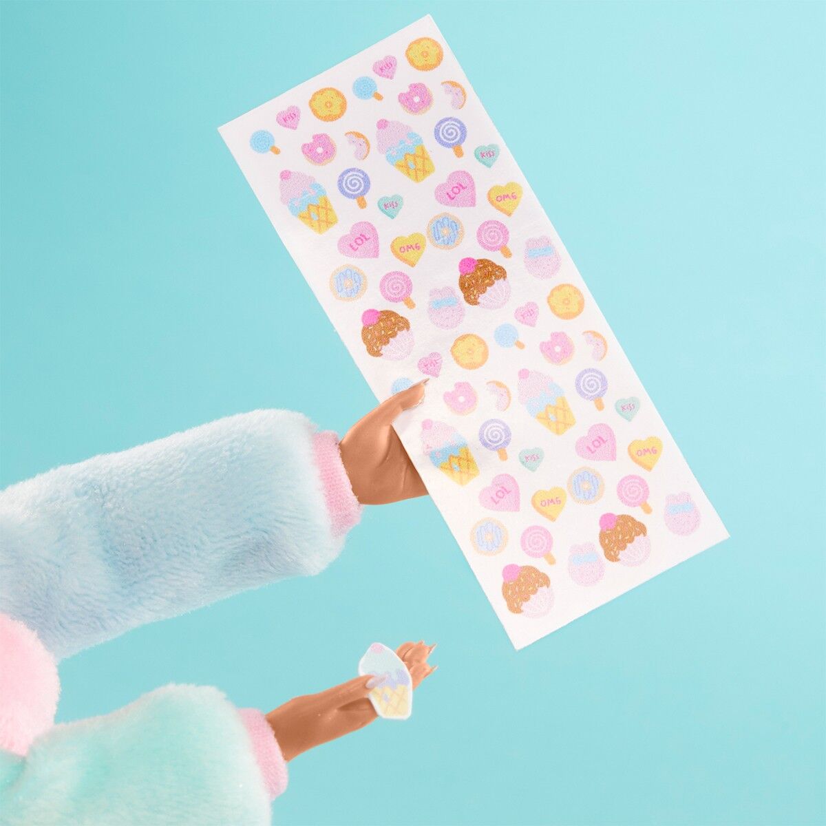 Ігровий набір з лялькою L.O.L. SURPRISE! серії "O.M.G." – ЦУКЕРОЧКА (з аксес.)