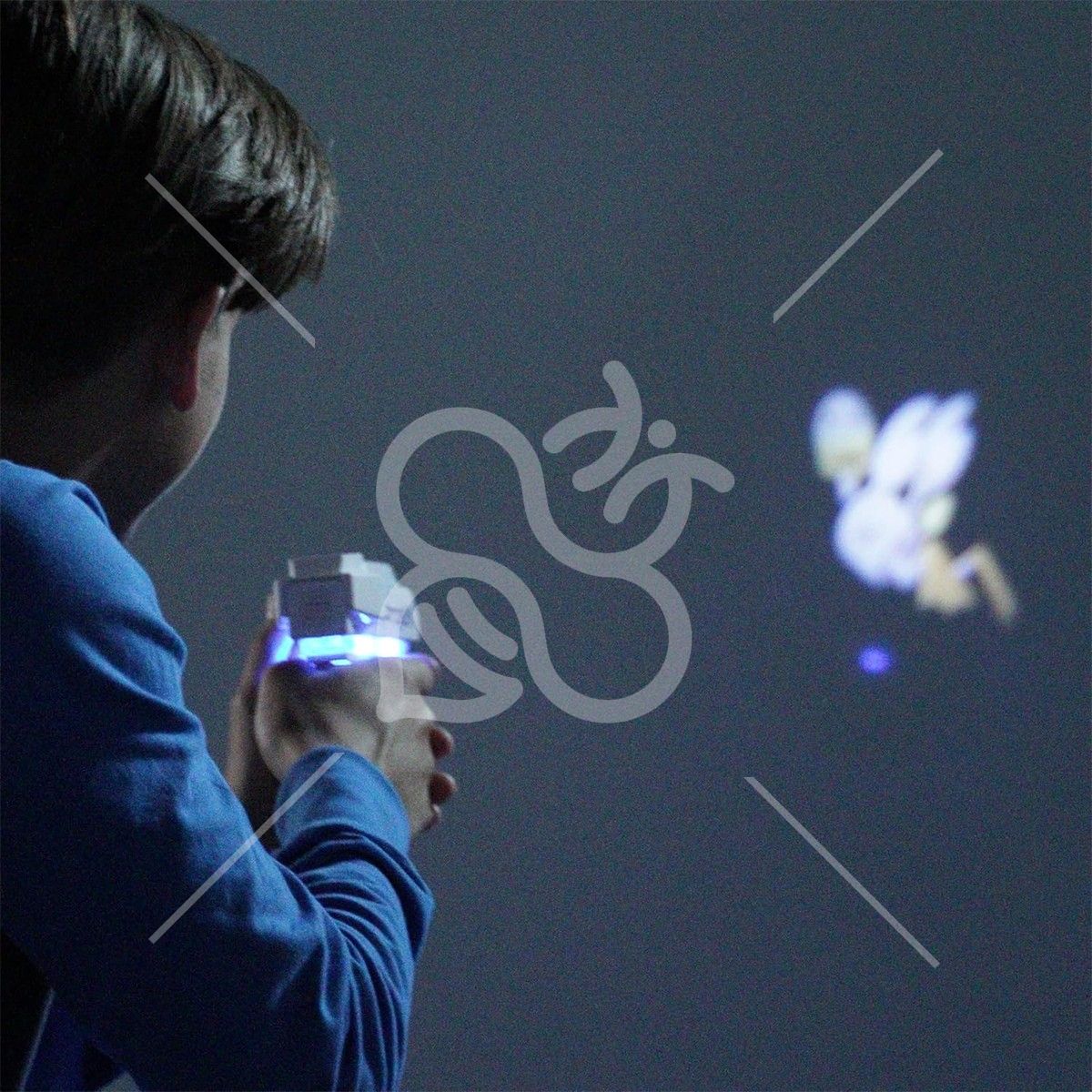 Ігровий набір для лазерних боїв - ПРОЕКТОР LASER X ONE (1 ігр. бластер, слайд-цілі)