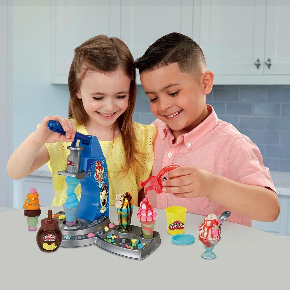 Набір для ліплення Play-Doh Kitchen creations Морозиво із глазур'ю (E6688)
