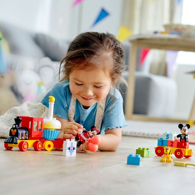 Конструктор LEGO DUPLO Disney Святковий потяг Міккі та Мінні (10941)