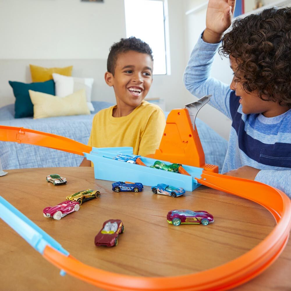 Трек Hot Wheels Action Змагання за кубок Чемпіона (GJM75)