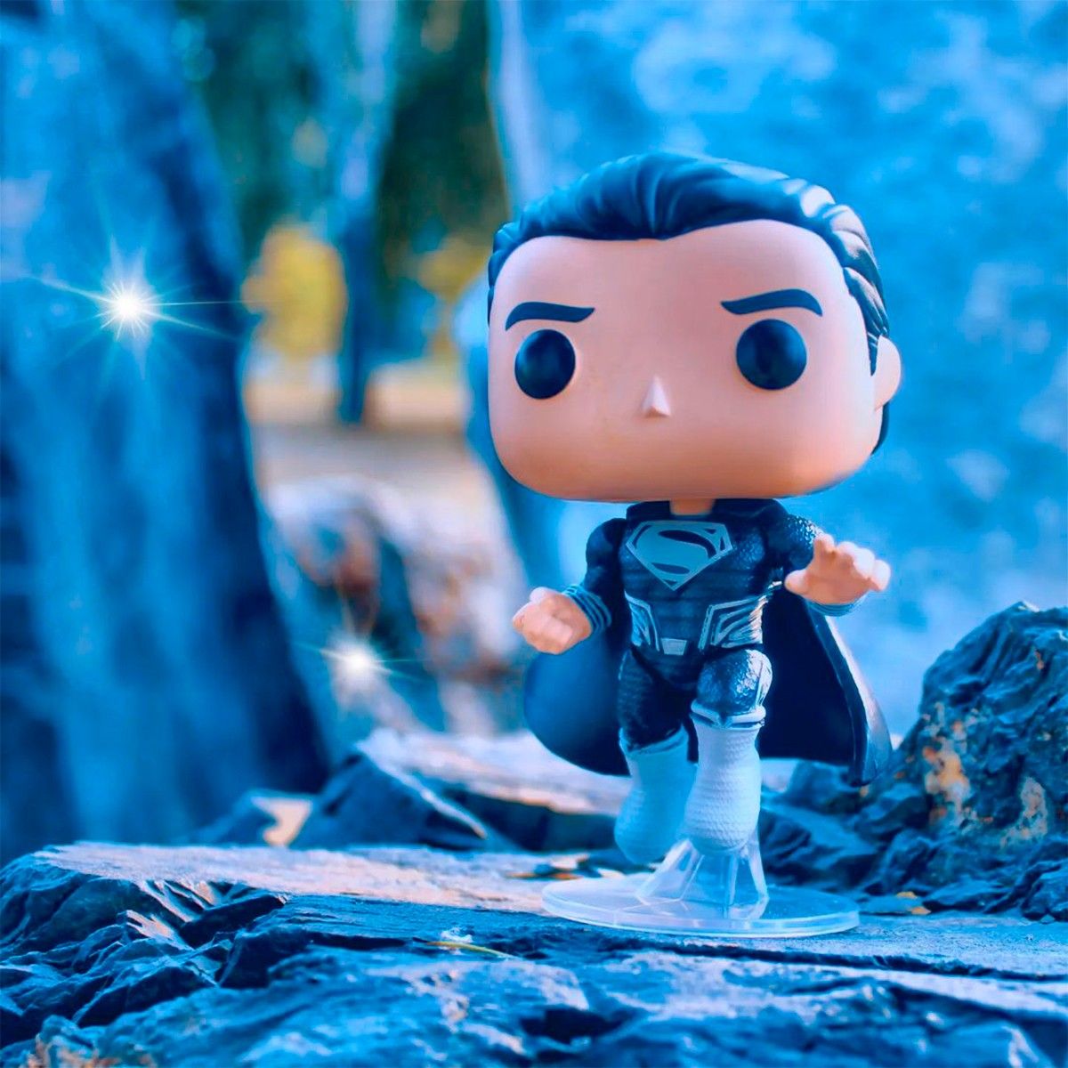 Ігрова фігурка FUNKO POP! серії "Ліга Справедливості" – СУПЕРМЕН (чорний костюм)