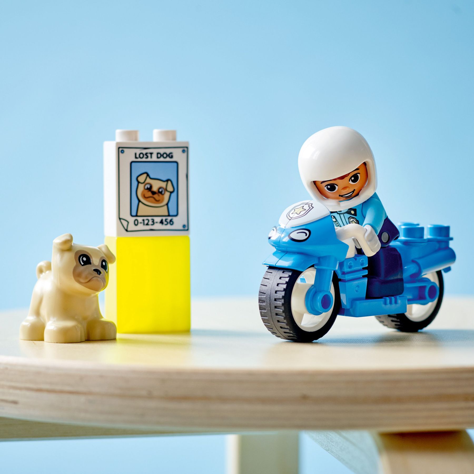 Конструктор LEGO DUPLO Реск′ю Поліцейський мотоцикл (10967)