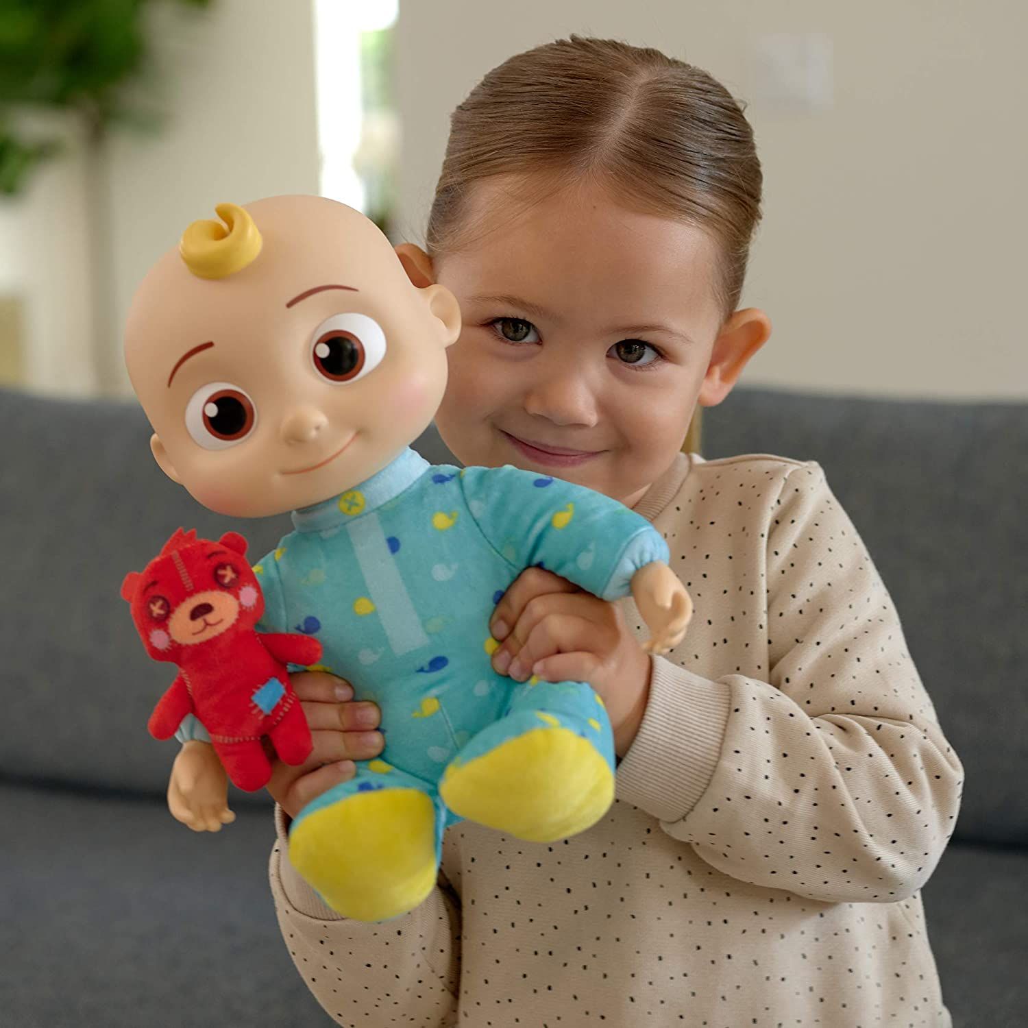 М’яка іграшка CoComelon Roto Plush Bedtime Джей Джей (CMW0016)