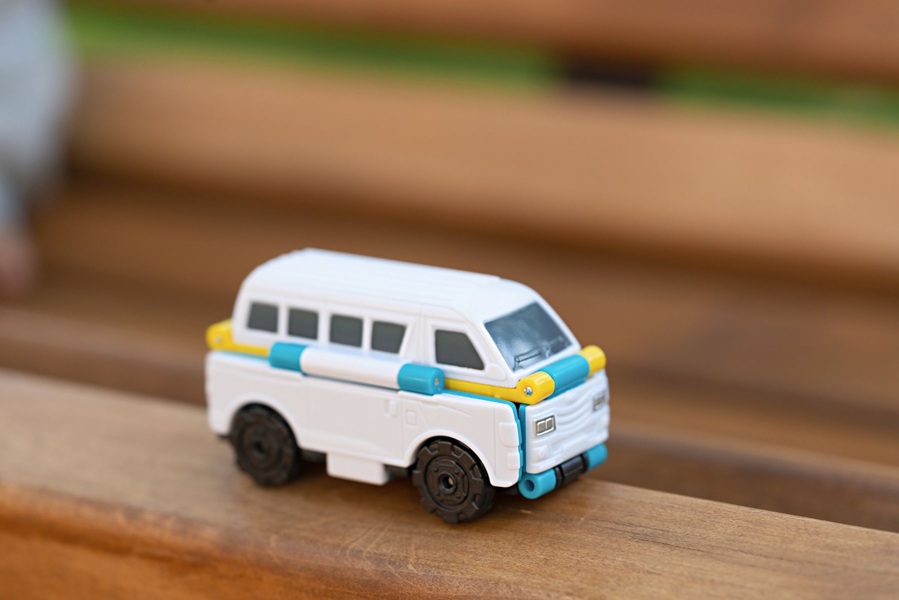 Машинка-трансформер Flip Cars Автобус і Мікроавтобус 2 в 1 (EU463875-11)
