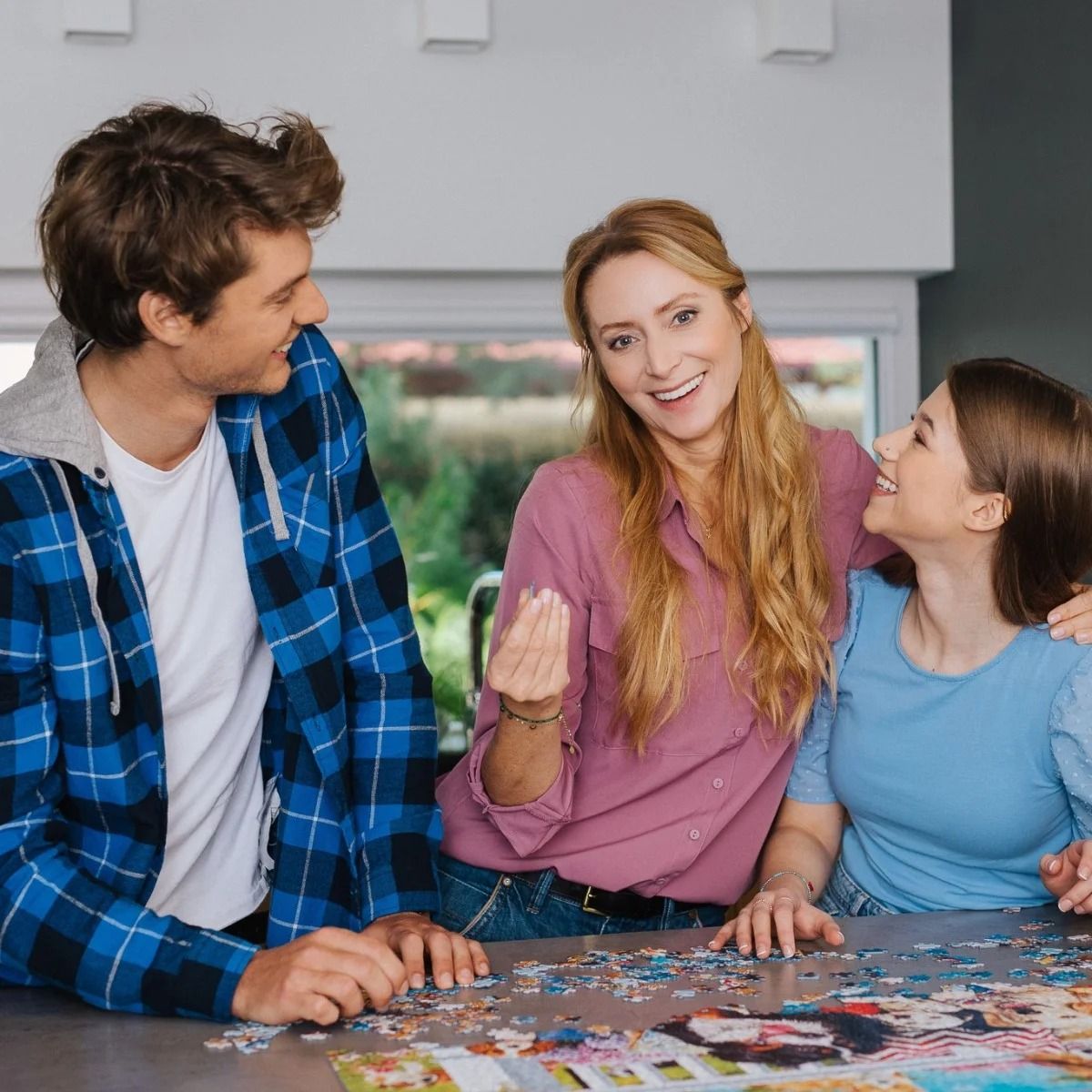 10696 Коробка кубиків LEGO® для творчого конструювання, середнього розміру