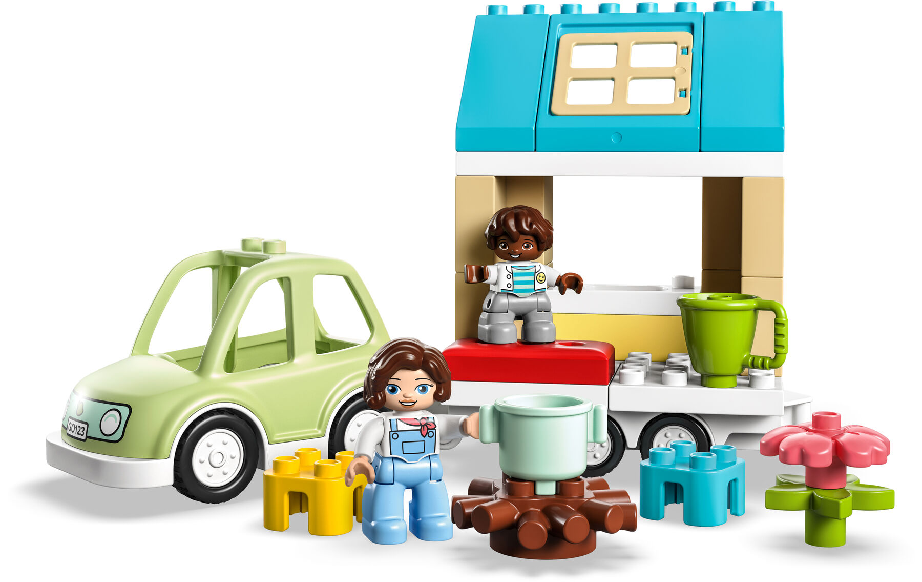 Конструктор LEGO DUPLO Сімейний будинок на колесах (10986)