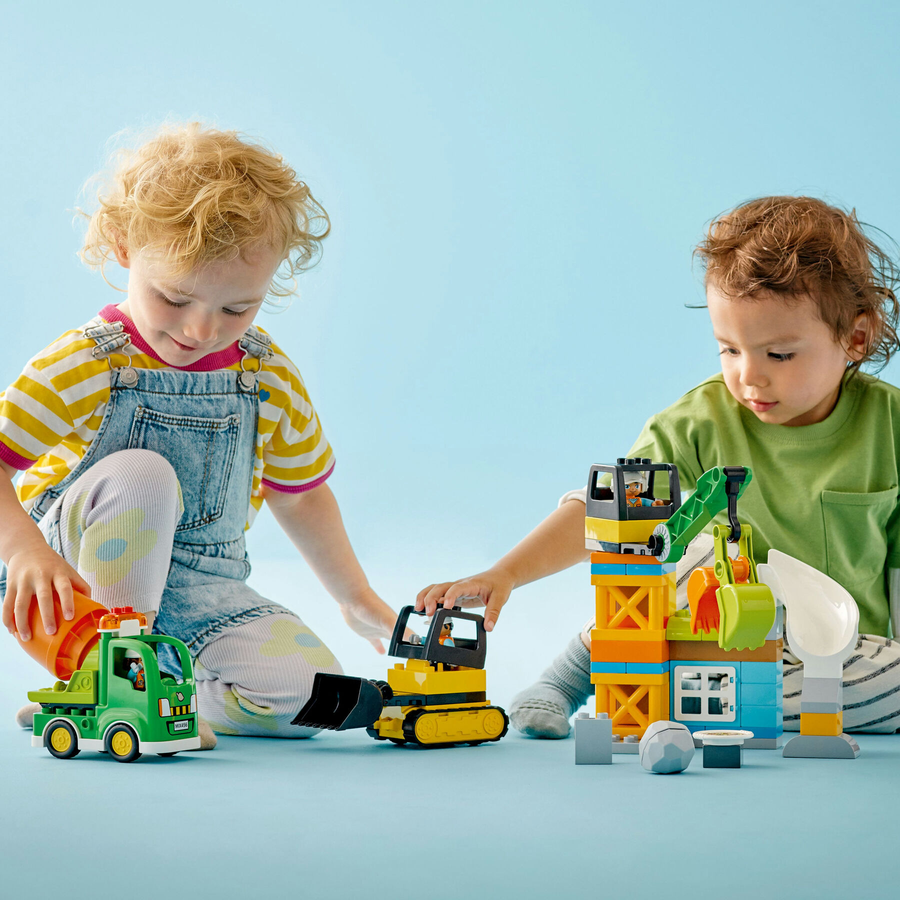Конструктор LEGO DUPLO Будівельний майданчик (10990)