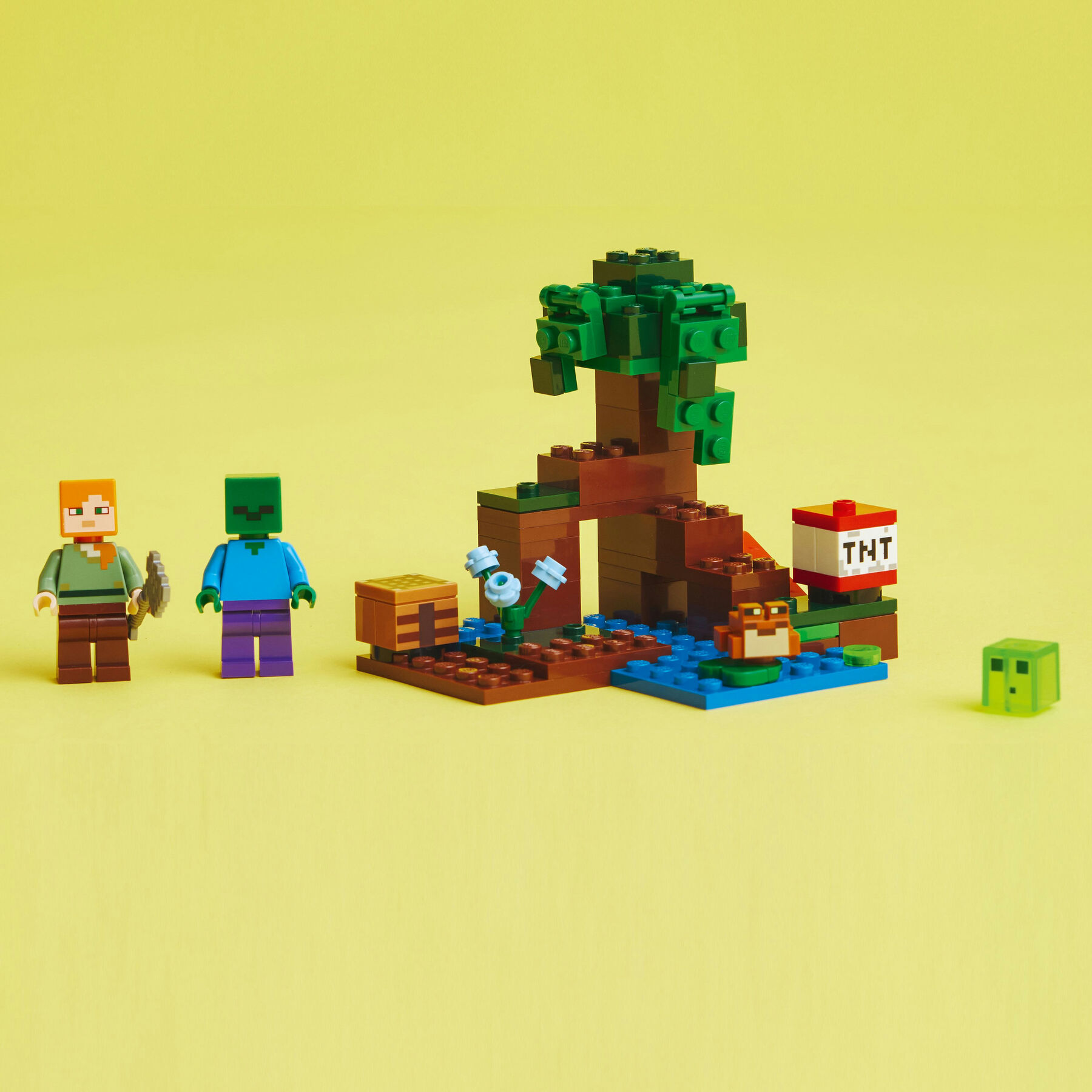 Конструктор LEGO Minecraft Пригоди на болоті (21240)
