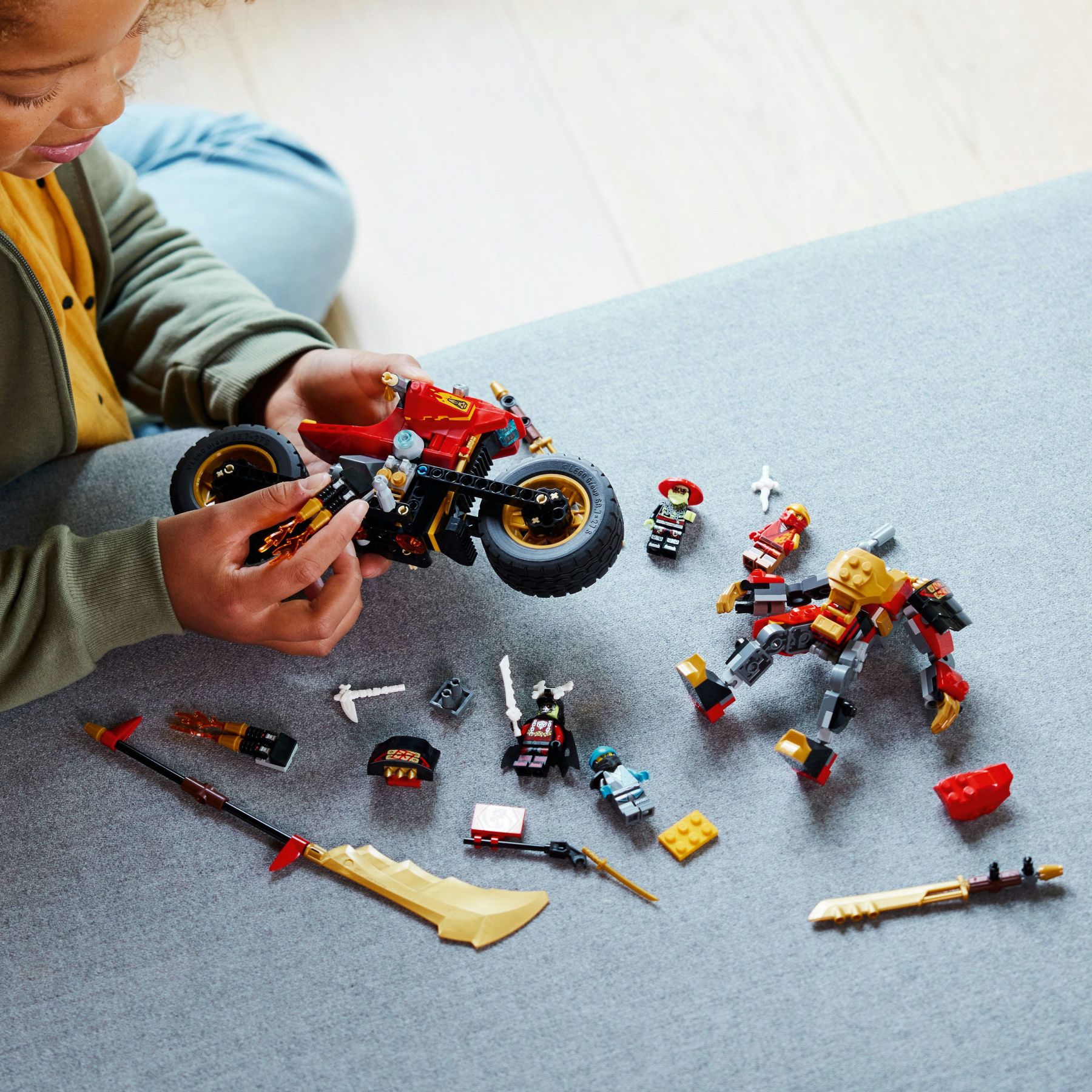 Конструктор LEGO NINJAGO Робот-вершник Кая EVO (71783)