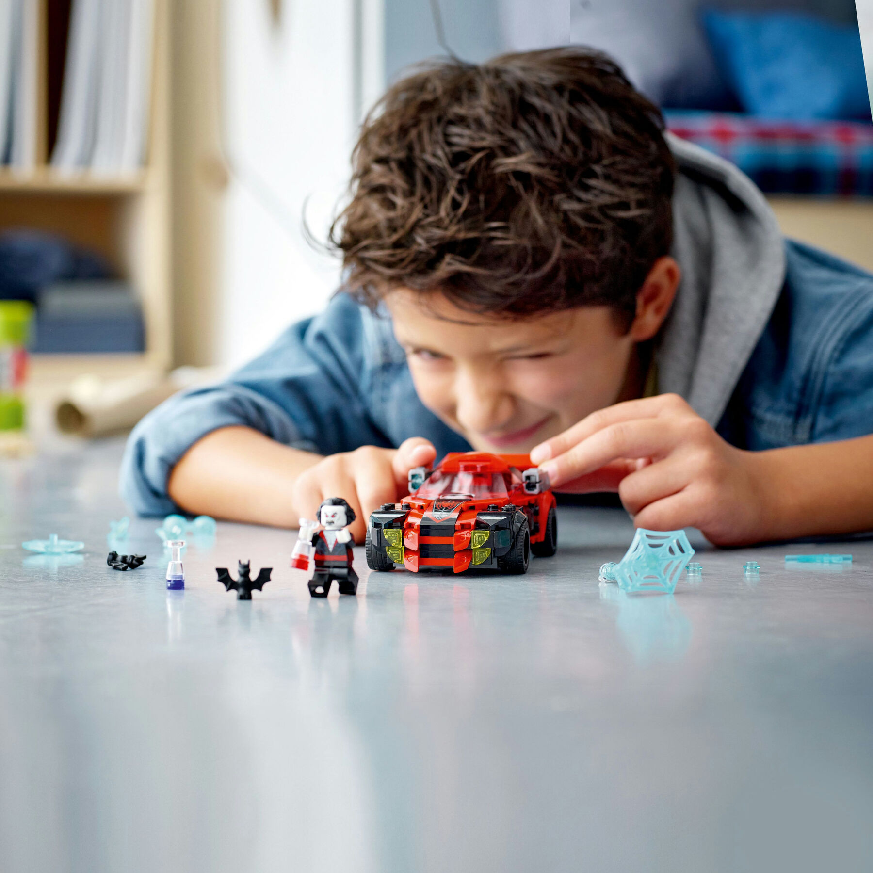 Конструктор LEGO Marvel Майлз Моралес проти Морбіуса (76244)
