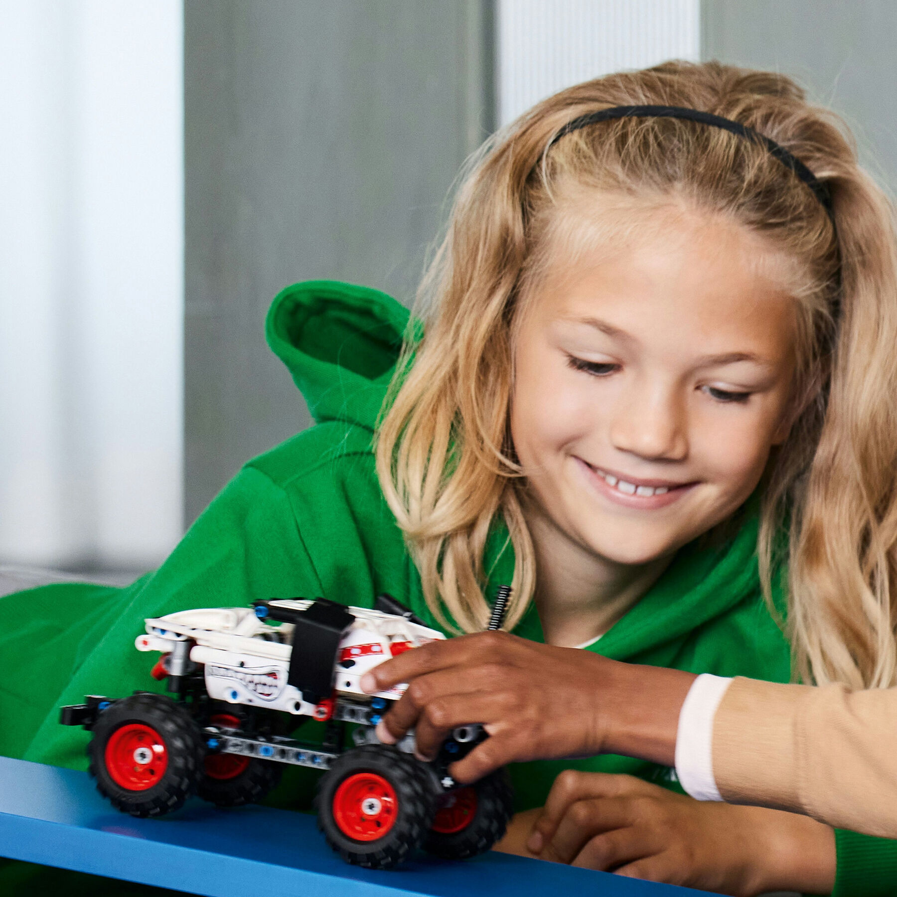 Конструктор LEGO Technic Monster Jam Monster Mutt Dalmatian (42150)