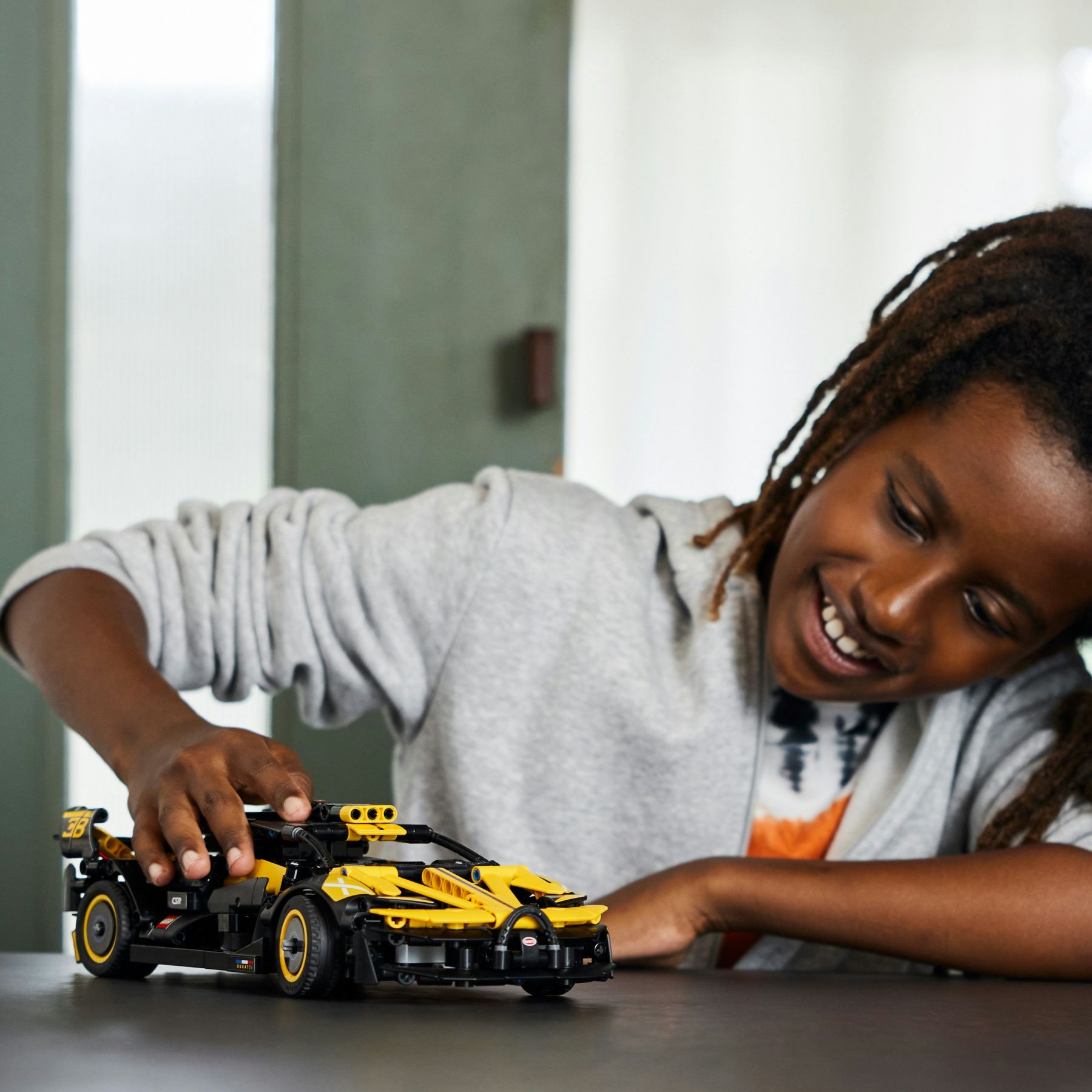 Конструктор LEGO Technic Bugatti Bolide (42151)