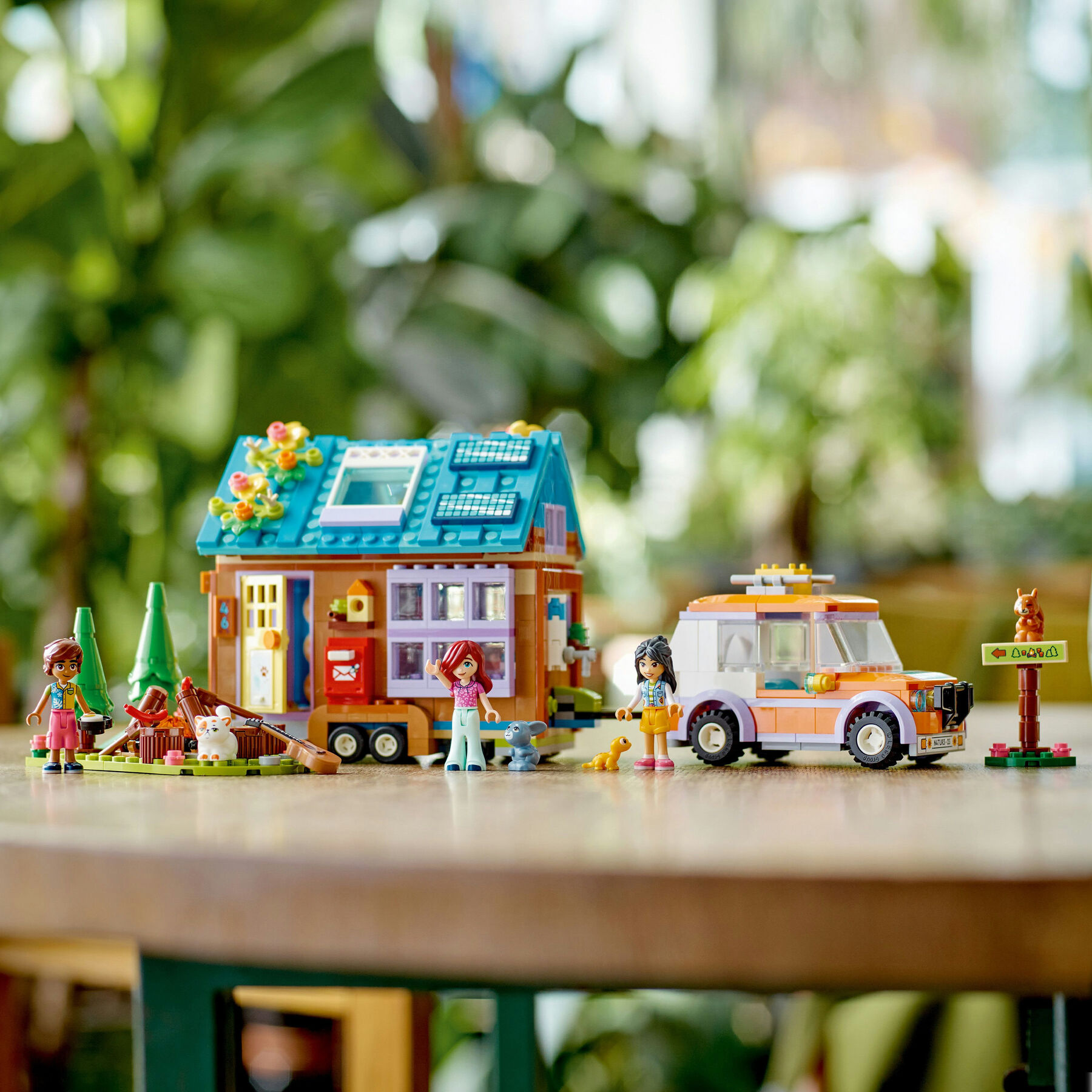 Конструктор LEGO Friends Крихітний мобільний будиночок (41735)