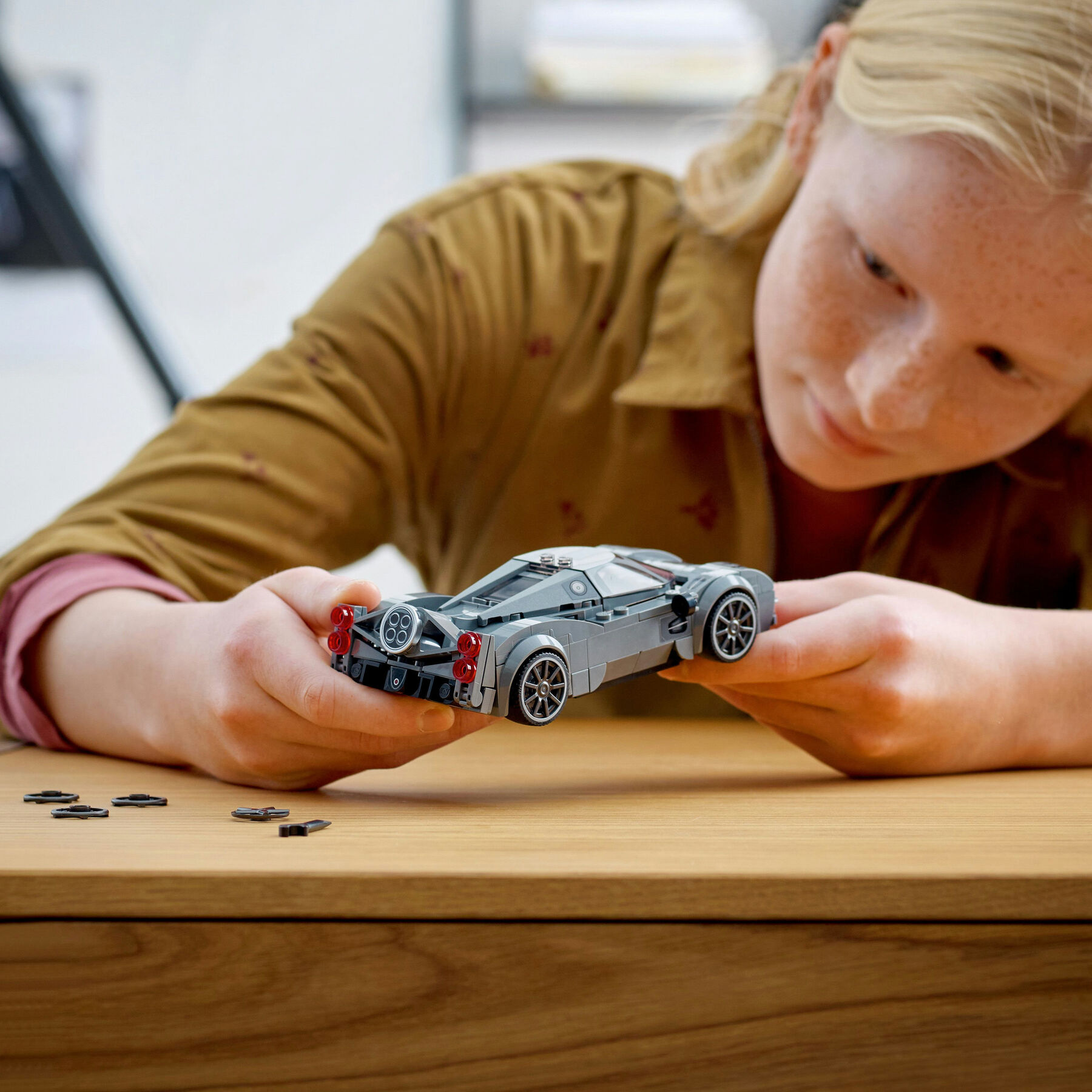 Конструктор LEGO Speed Champions Pagani Utopia (76915)