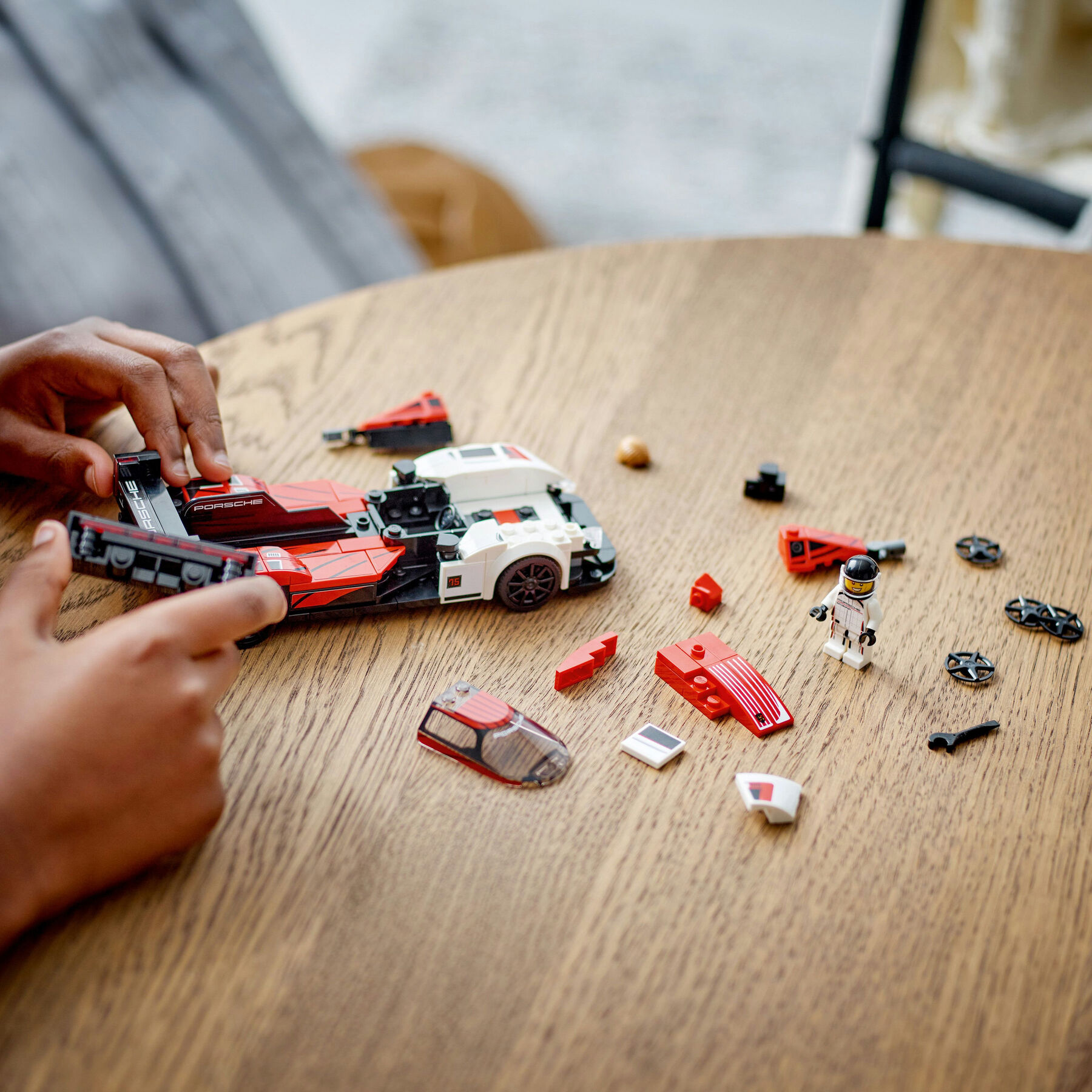 Конструктор LEGO Speed Champions Porsche 963 (76916)