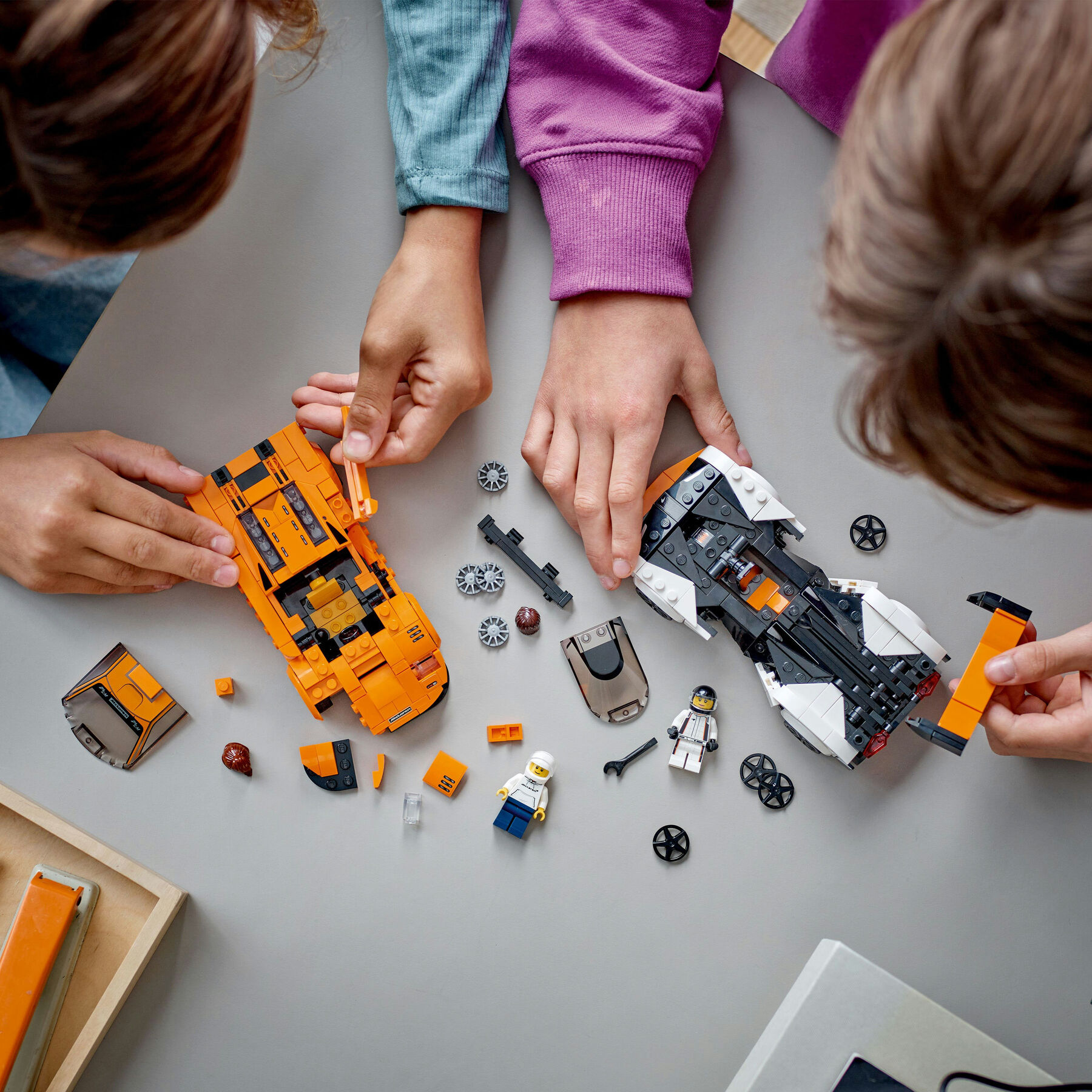 Конструктор LEGO Speed Champions McLaren Solus GT і McLaren F1 LM (76918)