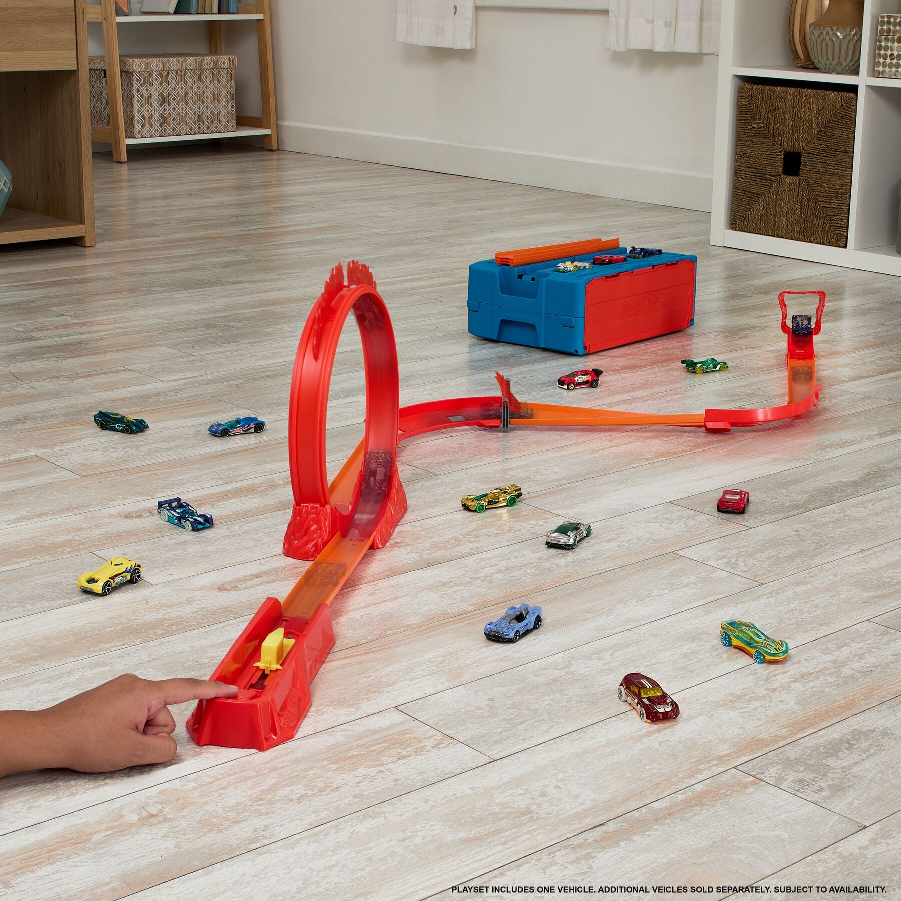Трек Hot Wheels Track builder Вогняні трюки (HMC04)