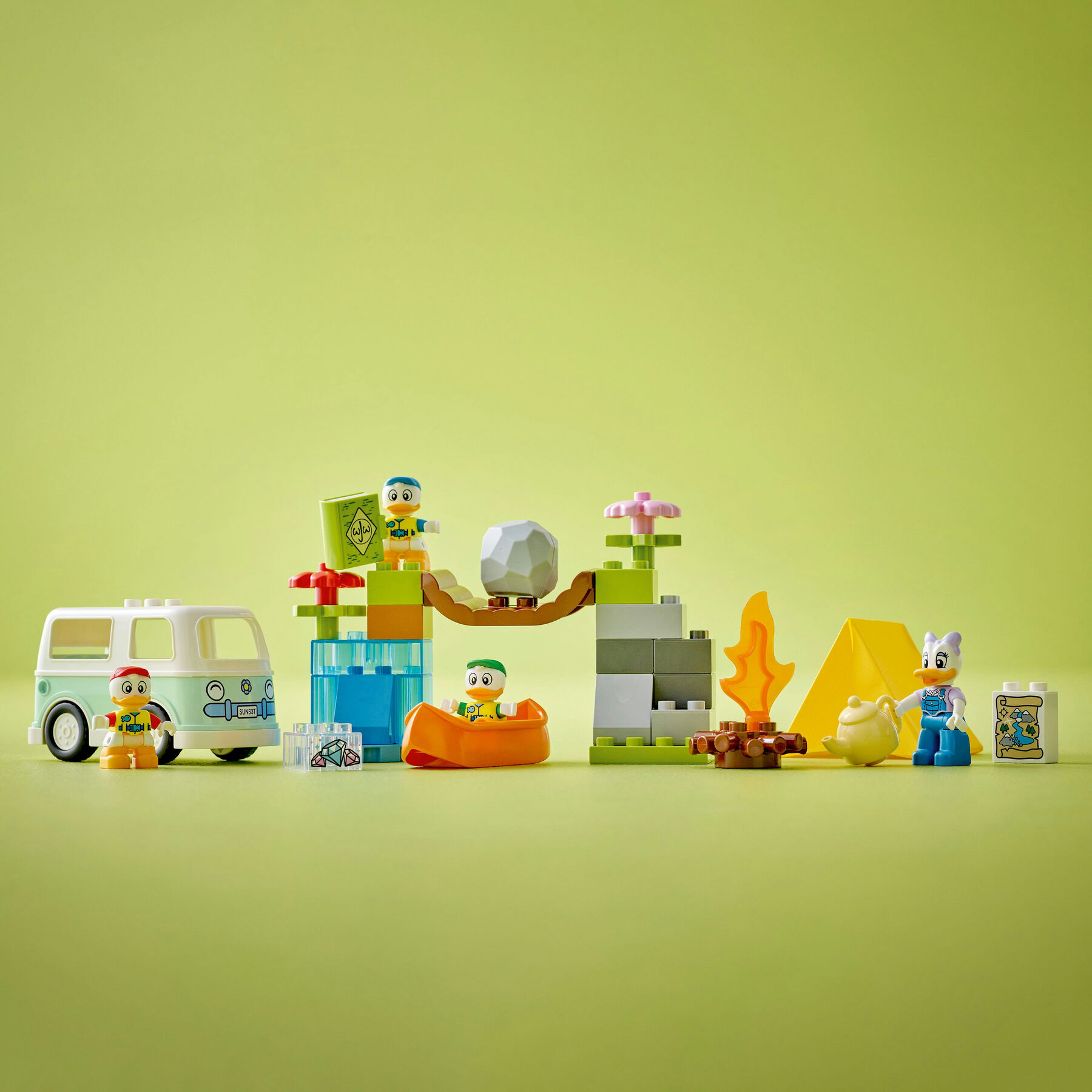 Конструктор LEGO DUPLO Пригоди на природі (10997)