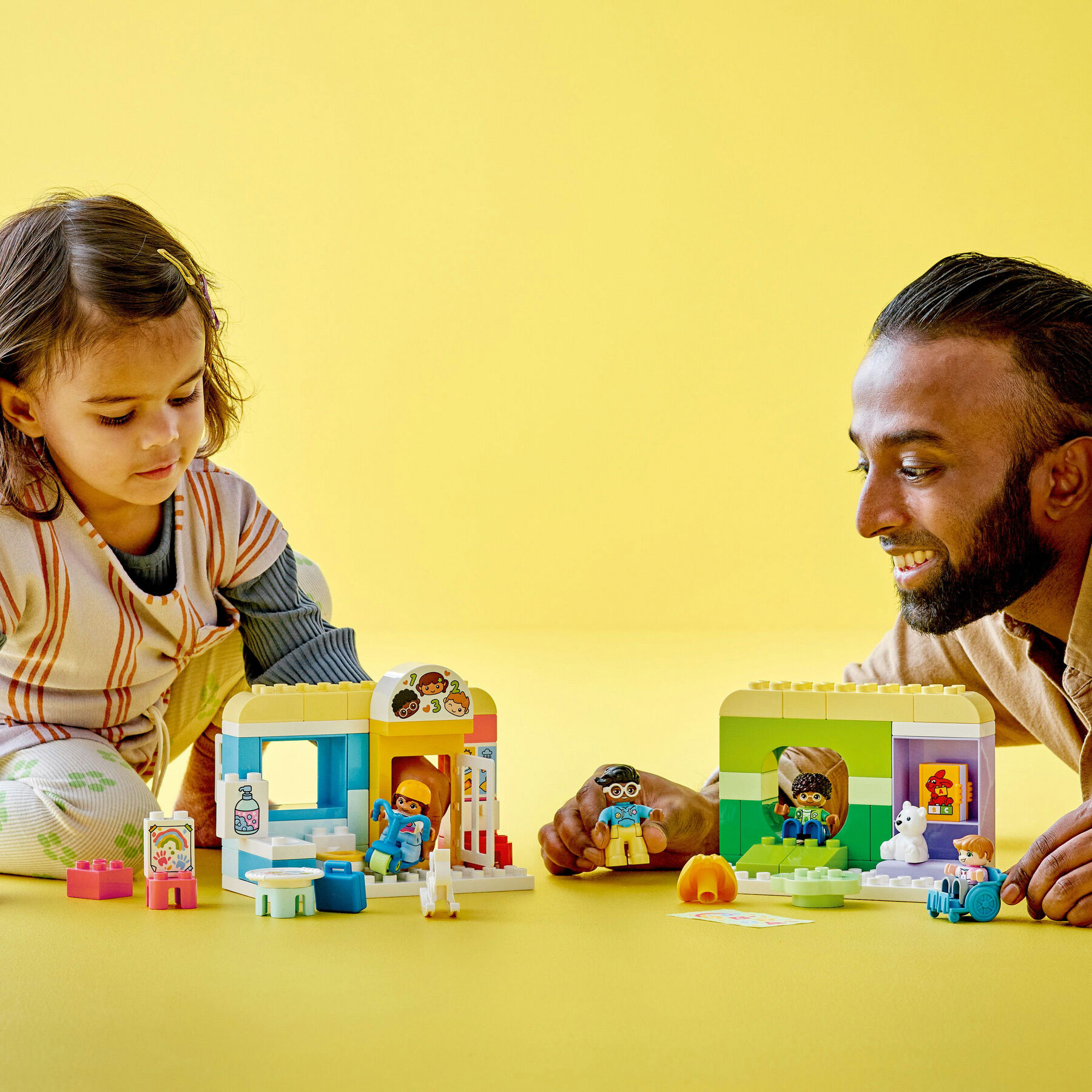 Конструктор LEGO DUPLO Town Будні в дитячому садку (10992)