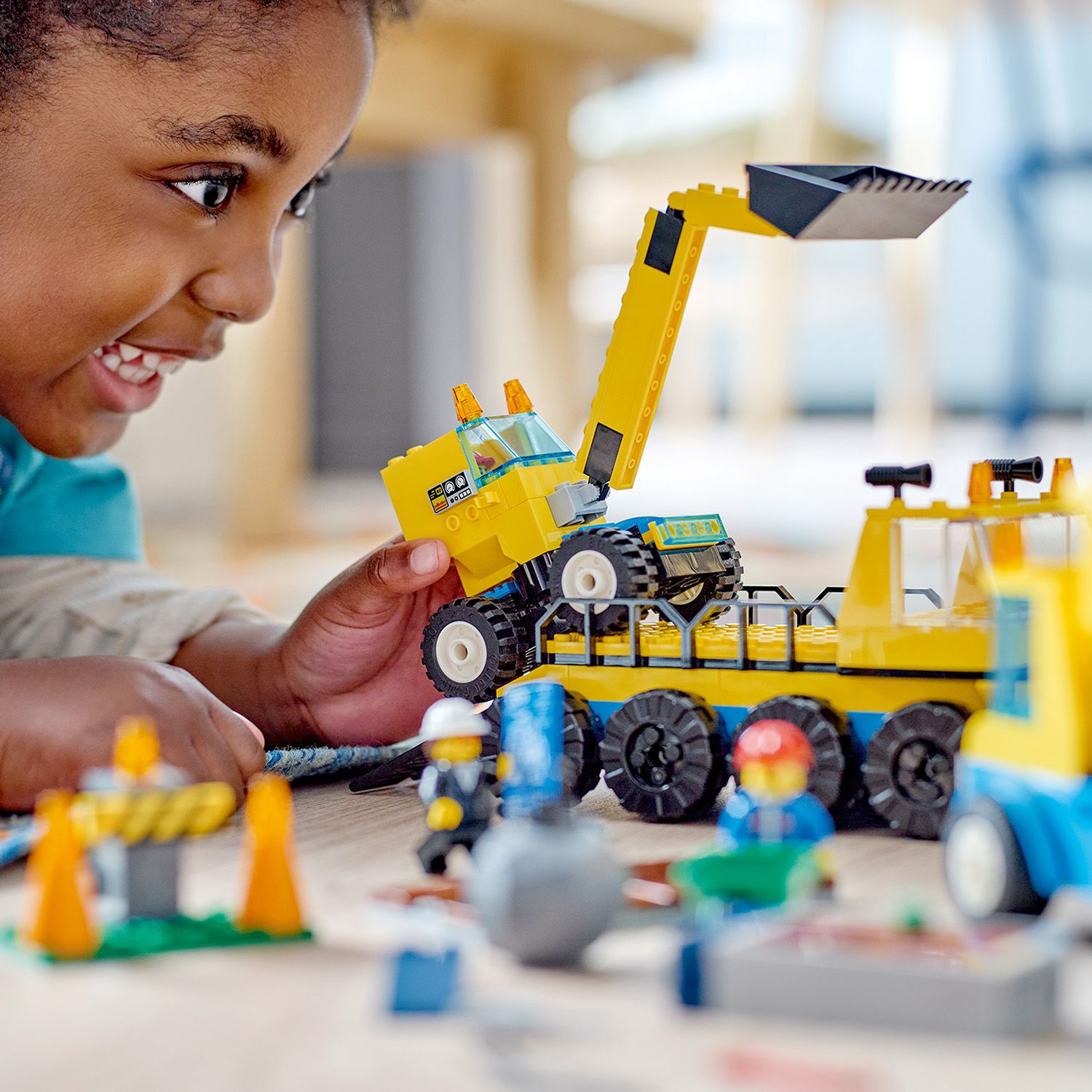 Конструктор LEGO City Будівельна вантажівка й кулястий кран-таран (60391)