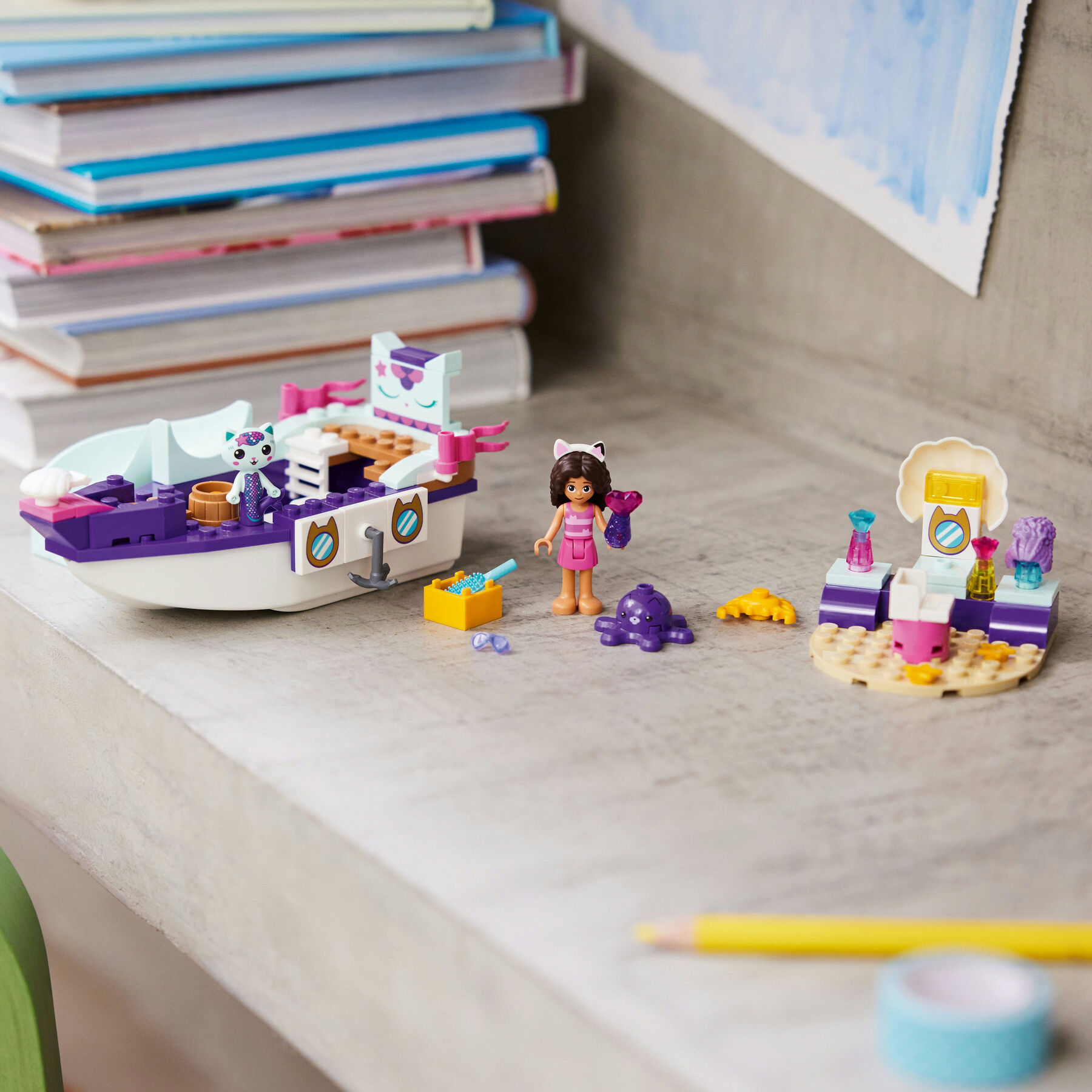 Конструктор LEGO Gabby's Dollhouse Корабель і спа Ґаббі й Нявки (10786)