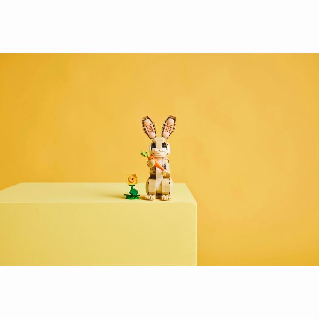 Конструктор LEGO Creator Чарівне кроленя (31162)