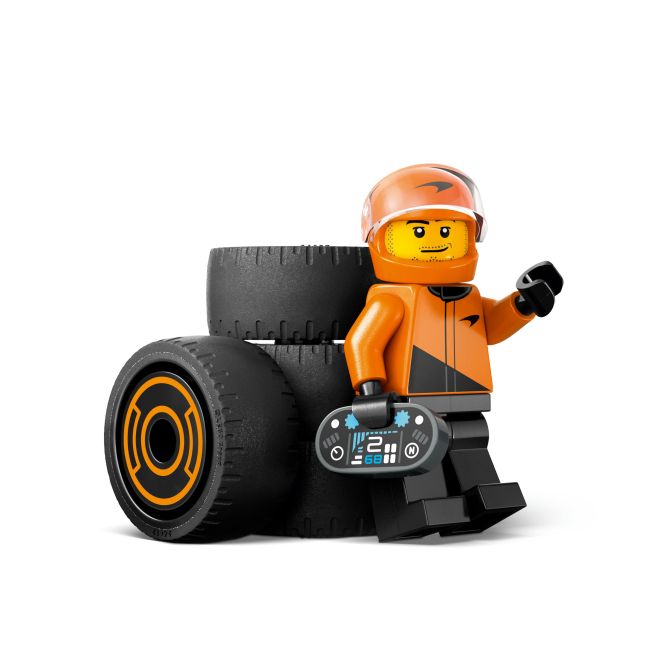 Конструктор LEGO City Пілот F1 з автомобілем для перегонів команди McLaren (60442)