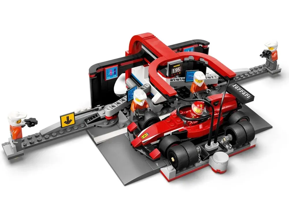 Конструктор LEGO City Піт-стоп і піт-екіпаж F1 з болідом Ferrari (60443)