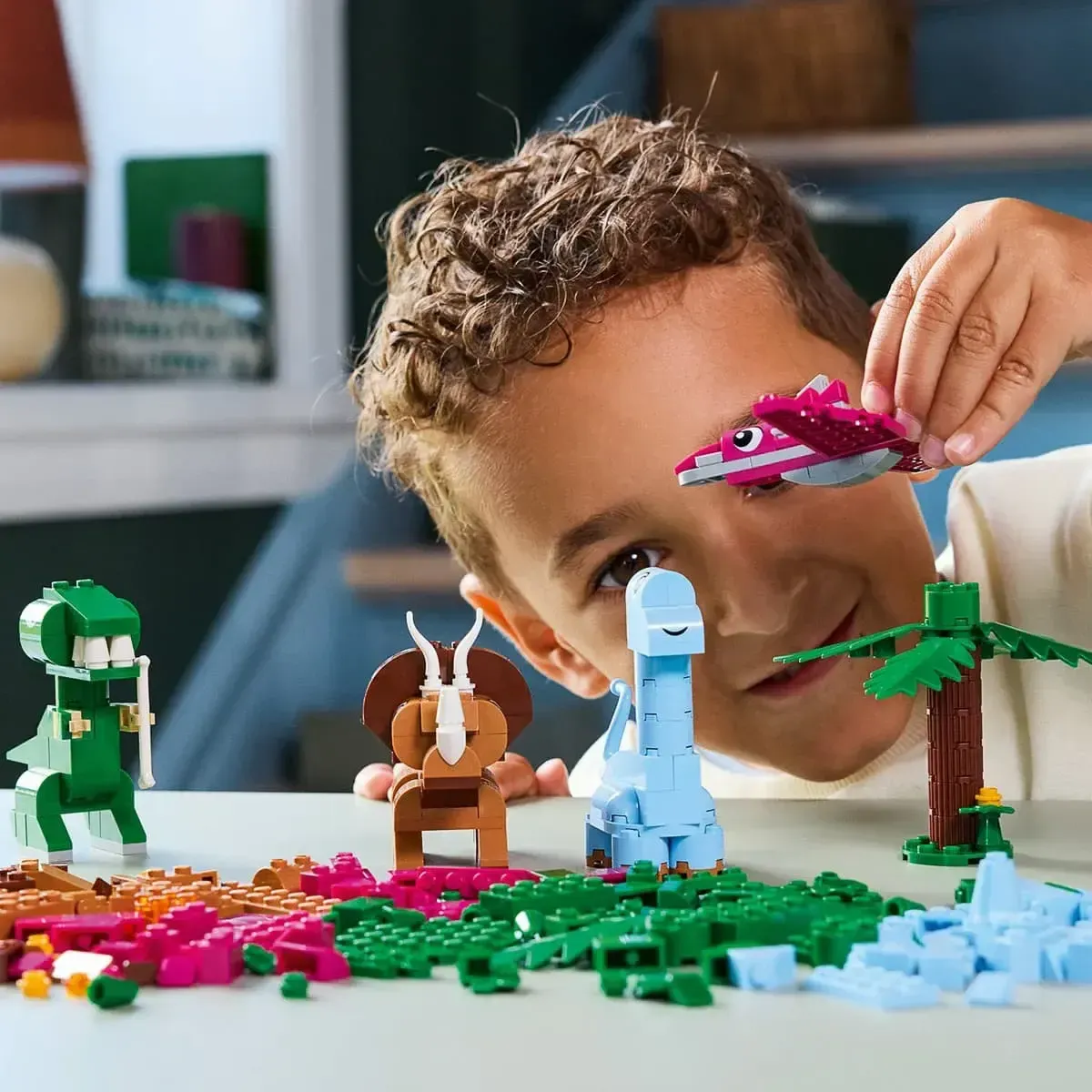 Конструктор LEGO Classic Творчі динозаври (11041)