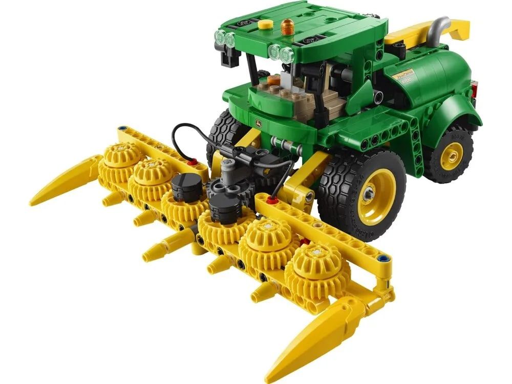 Конструктор LEGO Technic Кормозбиральний комбайн John Deere 9700 (42168)