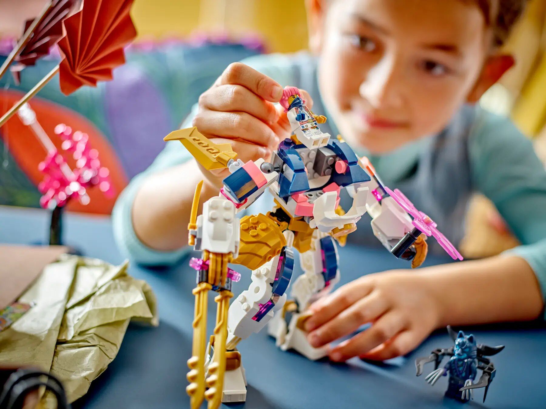 Конструктор LEGO NINJAGO Робот технічної стихії Сори (71807)