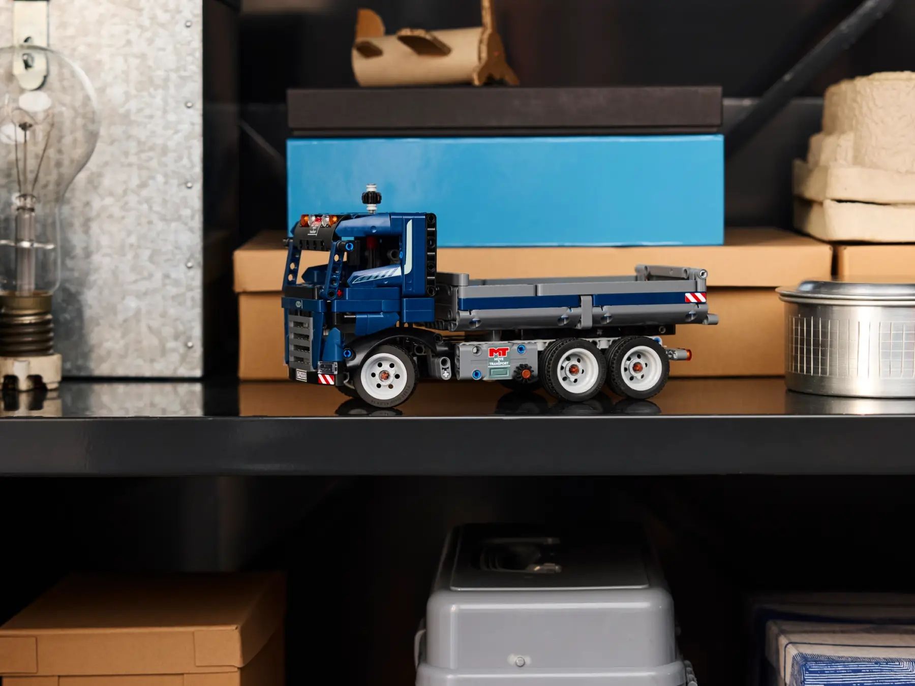 Конструктор LEGO Technic Самоскид (42203)