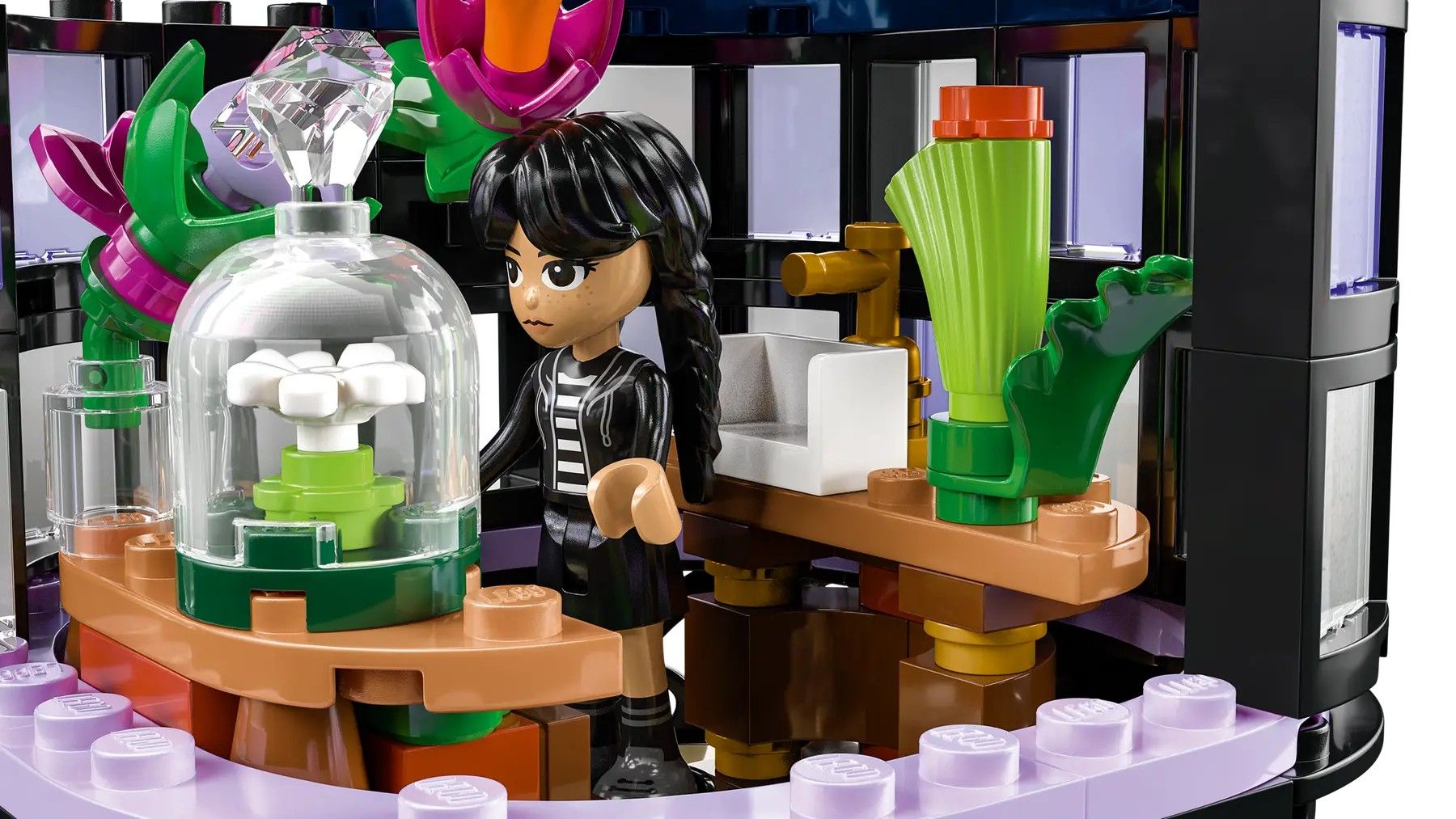 Конструктор LEGO Wednesday Квітка чорної жоржини (76784)