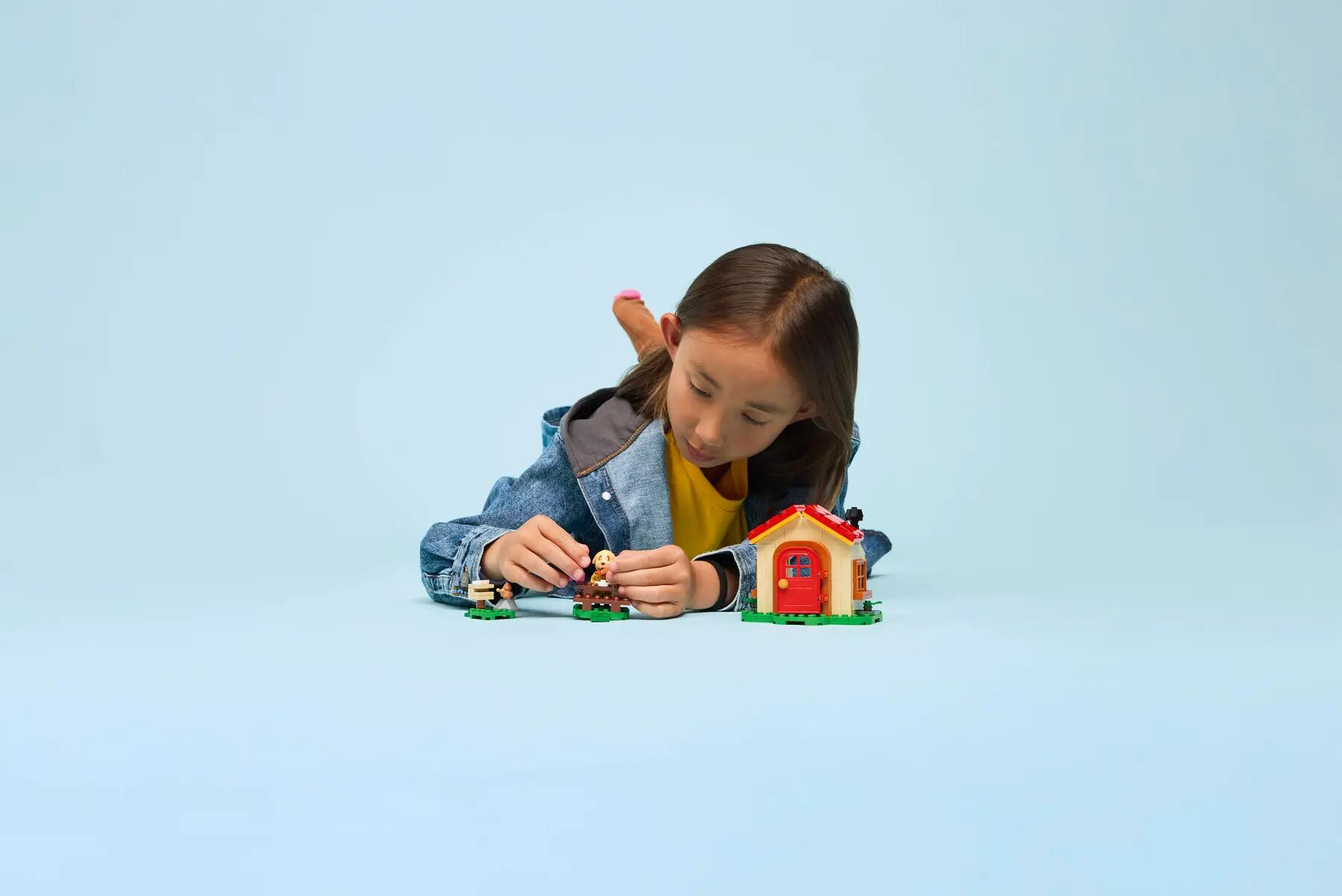 Конструктор LEGO Animal Crossing Затишний будинок Goldie (77058)