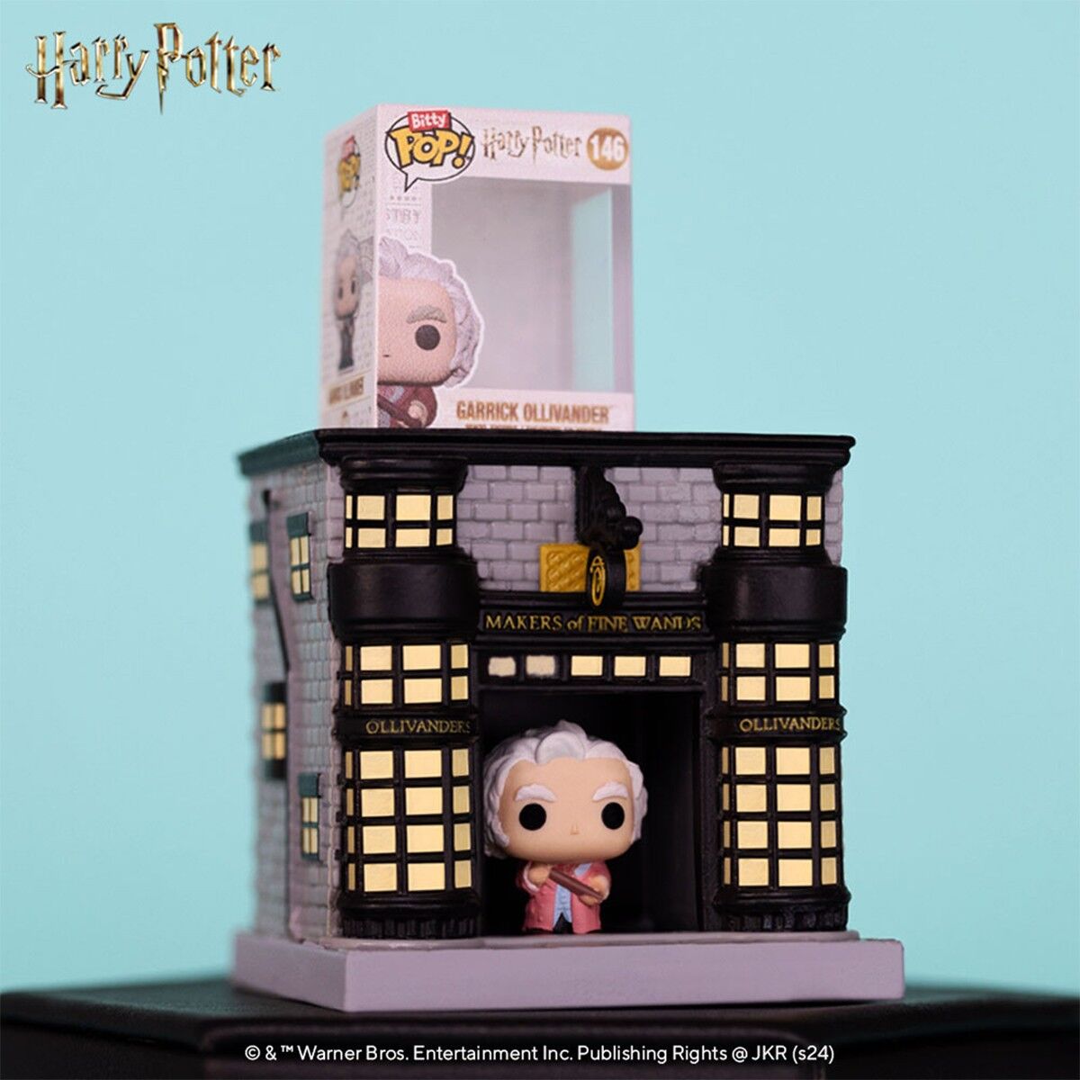 Набір фігурок BITTY POP! Town серії "Гаррі Поттер" - ОЛІВАНДЕР І КРАМНИЦЯ ЧАРІВНИХ ПАЛИЧОК