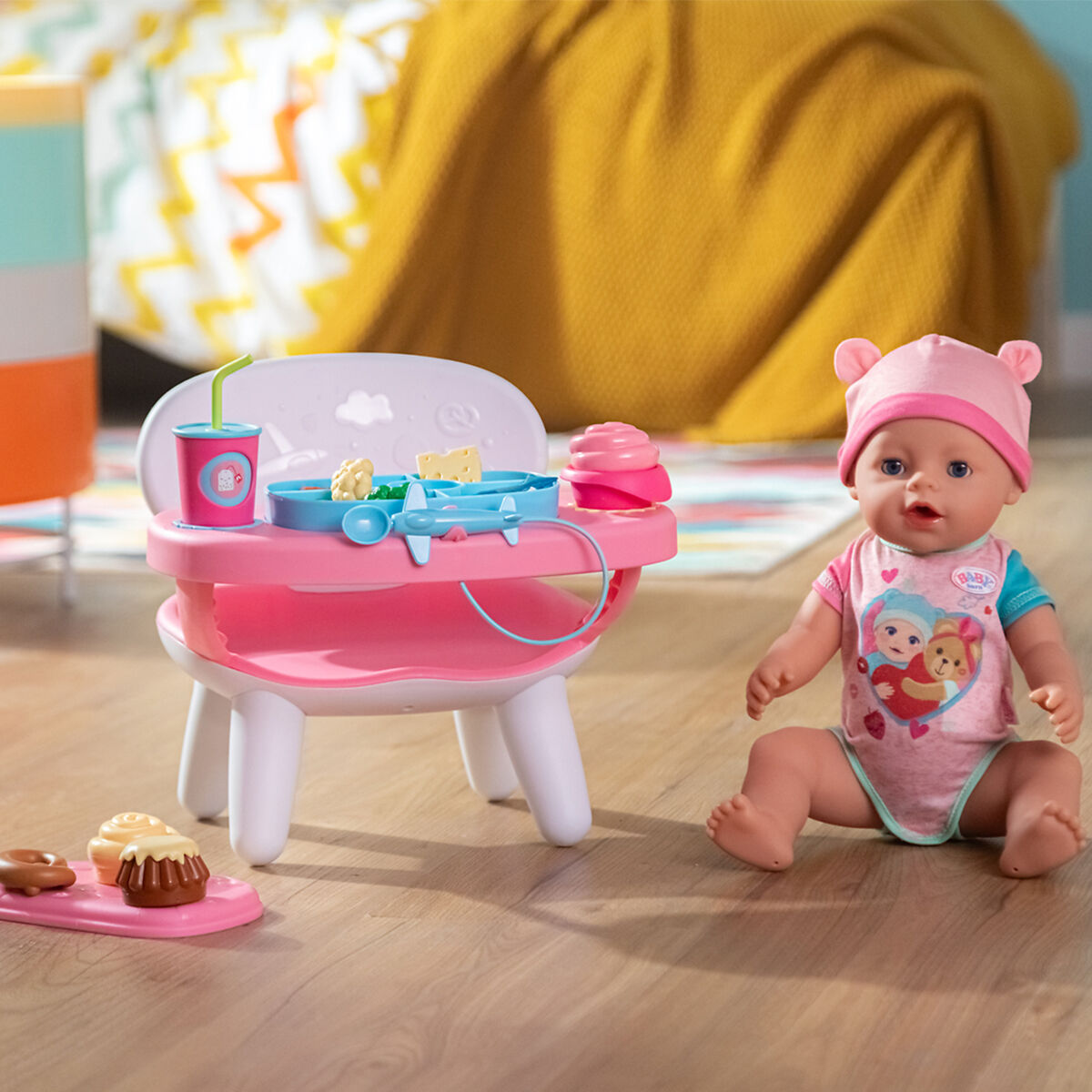 Інтерактивний столик для годування ляльки BABY BORN S2 – ЧАС ОБІДУ (світло, звук)
