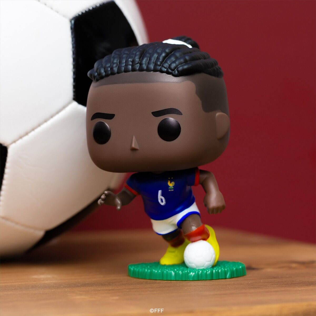 Ігрова фігурка FUNKO POP! серії " Футбол: Франція" - ЕДУАРДУ КАМАВІНГА