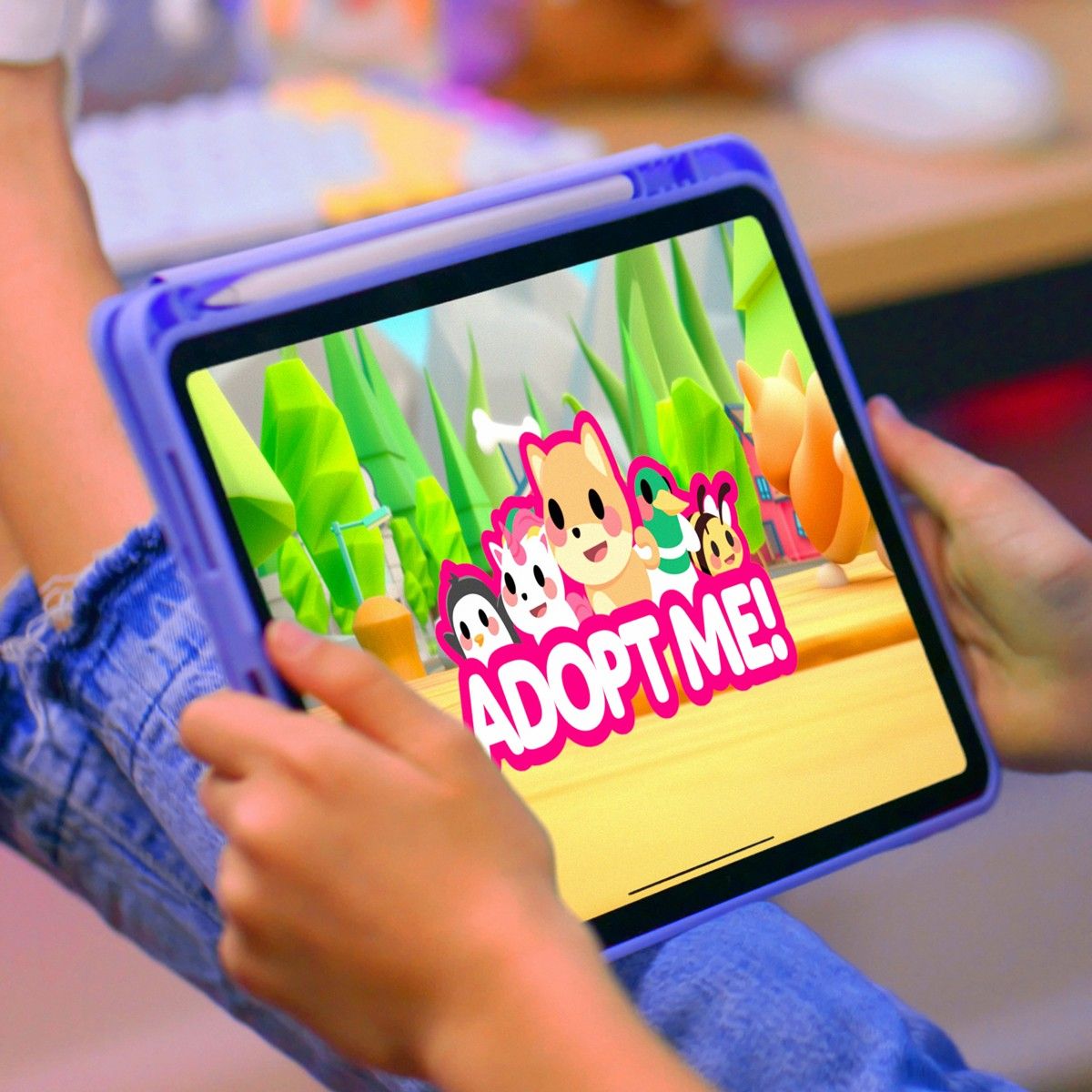 М’яка іграшка-сюрприз в яйці ADOPT ME! S2 - КУМЕДНІ ЗВІРЯТКА (12 видів, в асорт.)