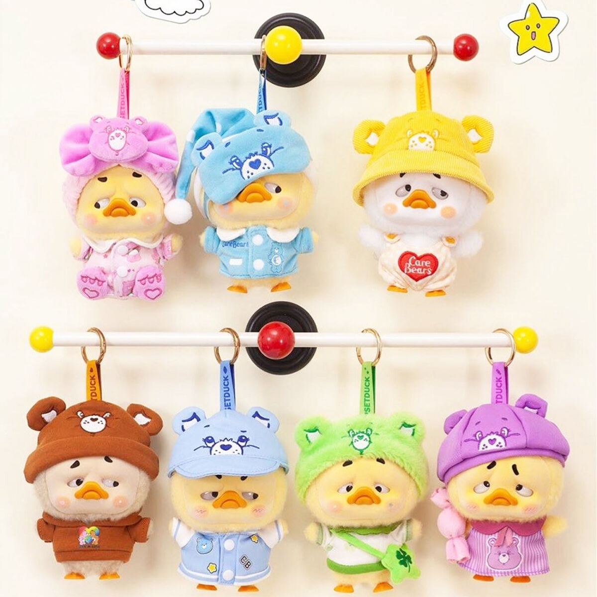 Колекційна м'яка іграшка з кільцем POP TOP 1983toys серії "Upset Duck x Care Bears" - БУДЬ ВЕСЕЛКОЮ (у дисп., в ас.)