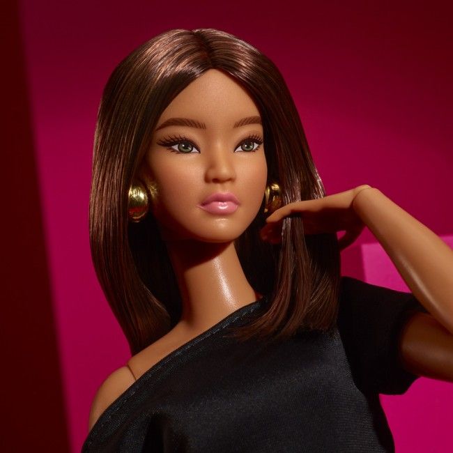 Лялька Barbie Signature Basics 1 Брюнетка з каре (JBH72)
