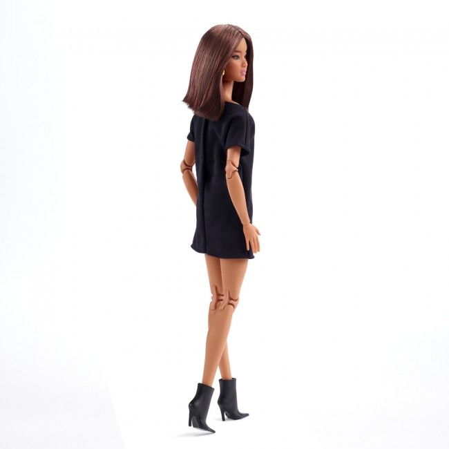 Лялька Barbie Signature Basics 1 Брюнетка з каре (JBH72)
