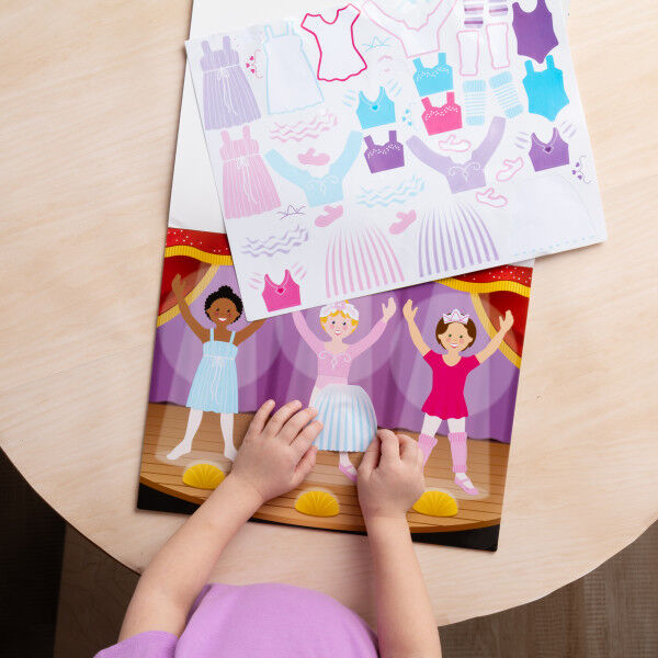 Melissa & Doug: Набір багаторазових наліпок 'Одягни ляльку'