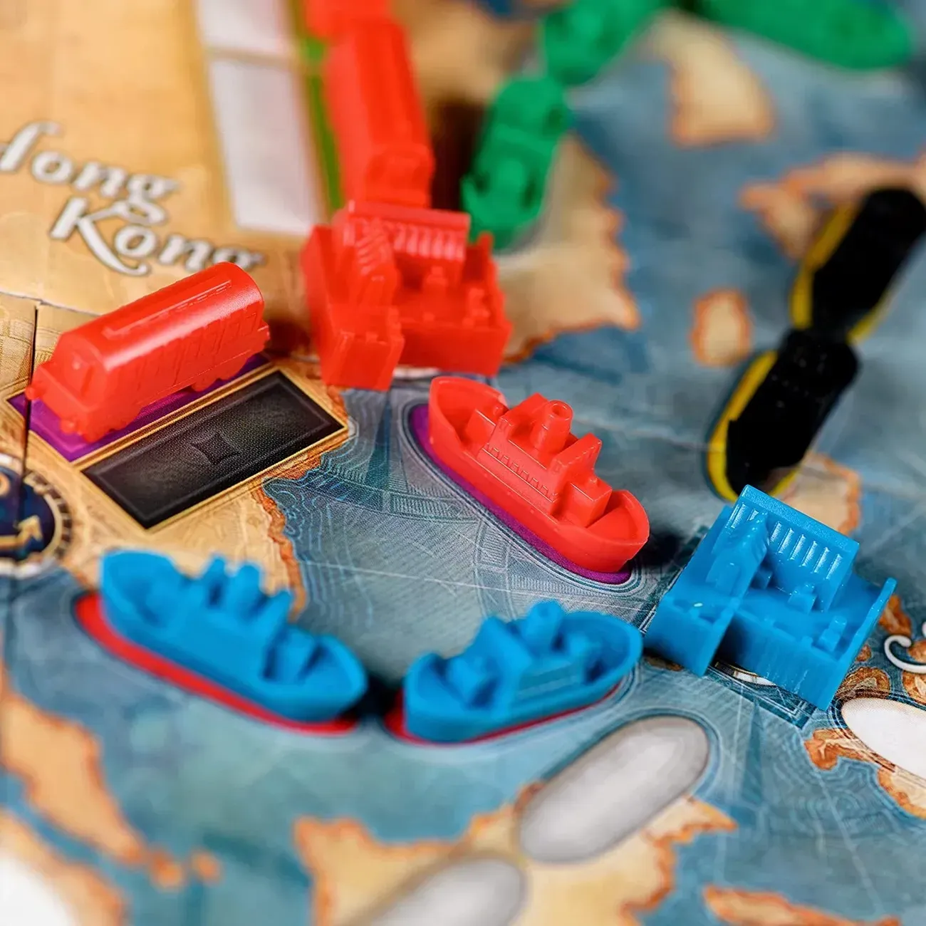 Настільна гра Квиток на потяг - Рейки та вітрила (Ticket to Ride - Rails & Sails)